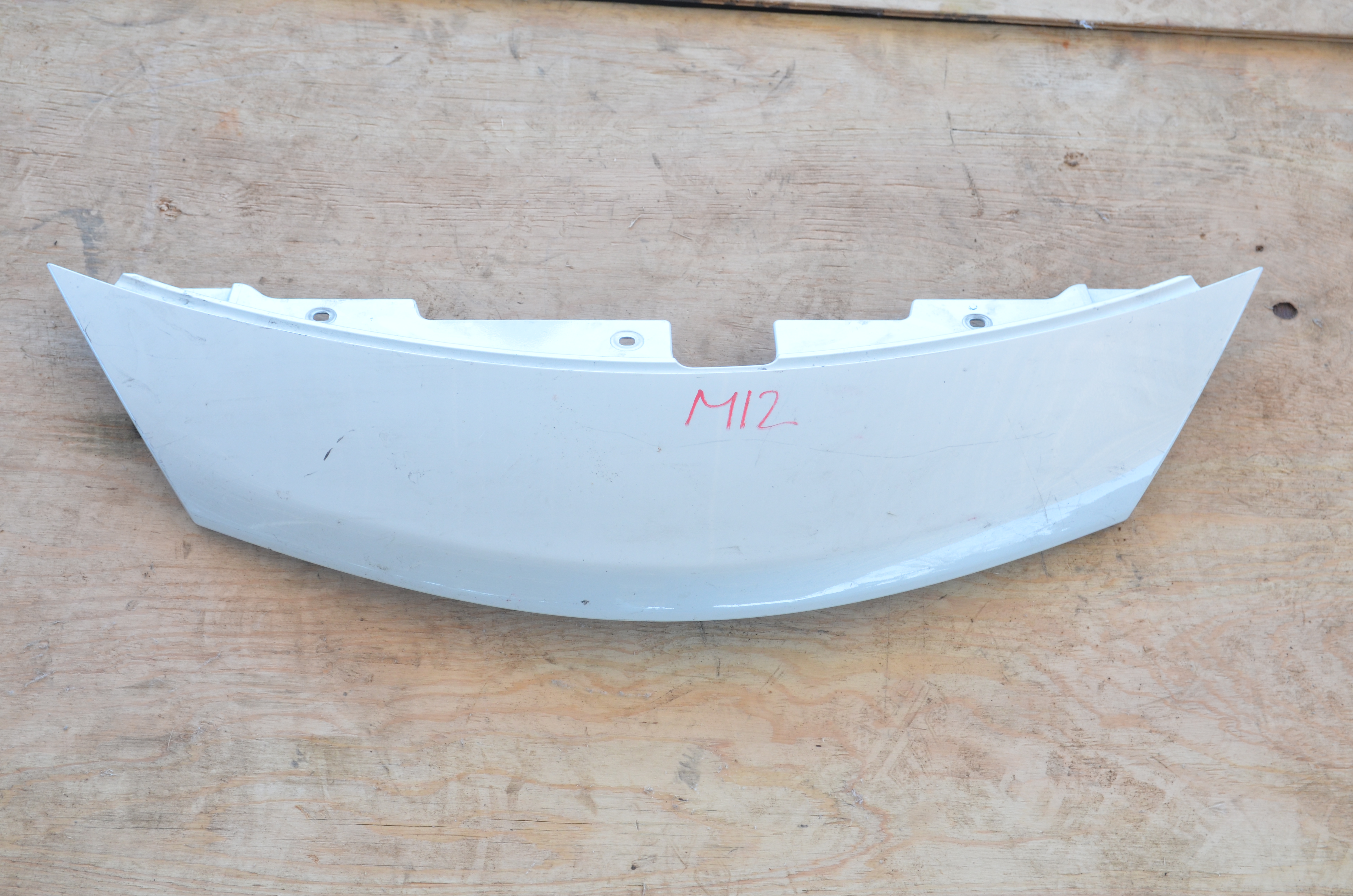 Nissan Note 2012 Top Upper Grill