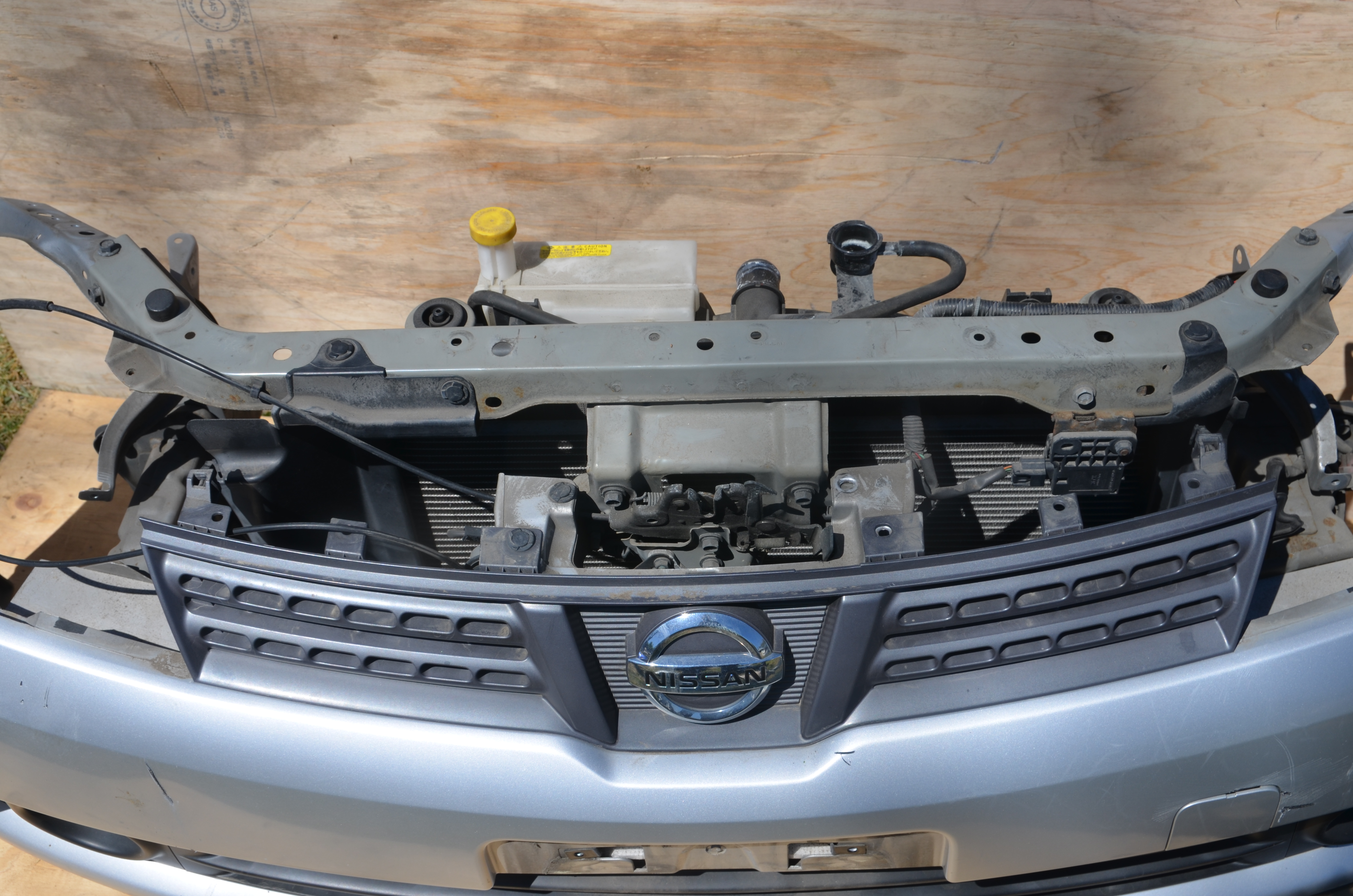 Nissan Car Front Bumper and Grill