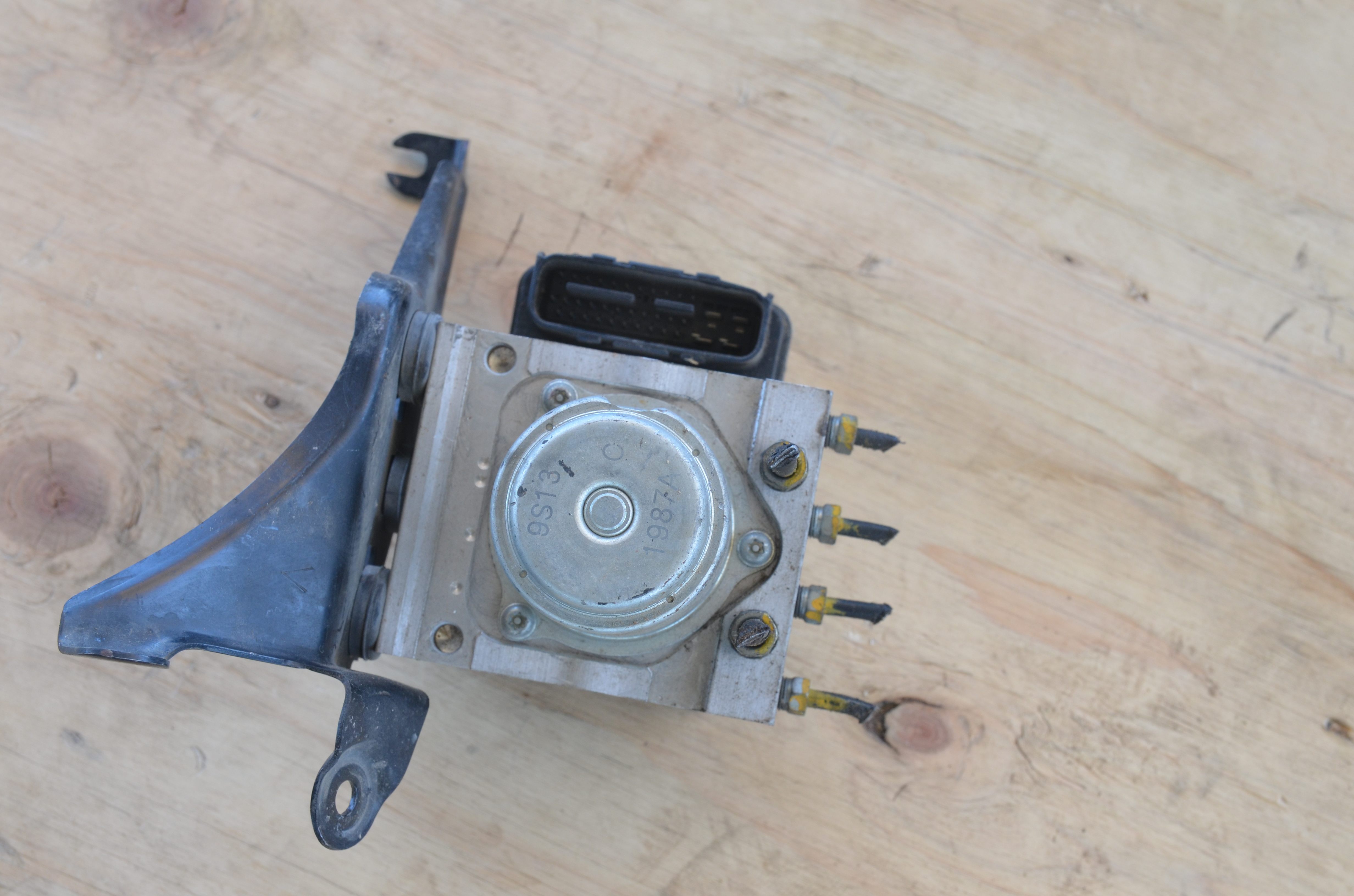 Honda Stepwagon ABS Module