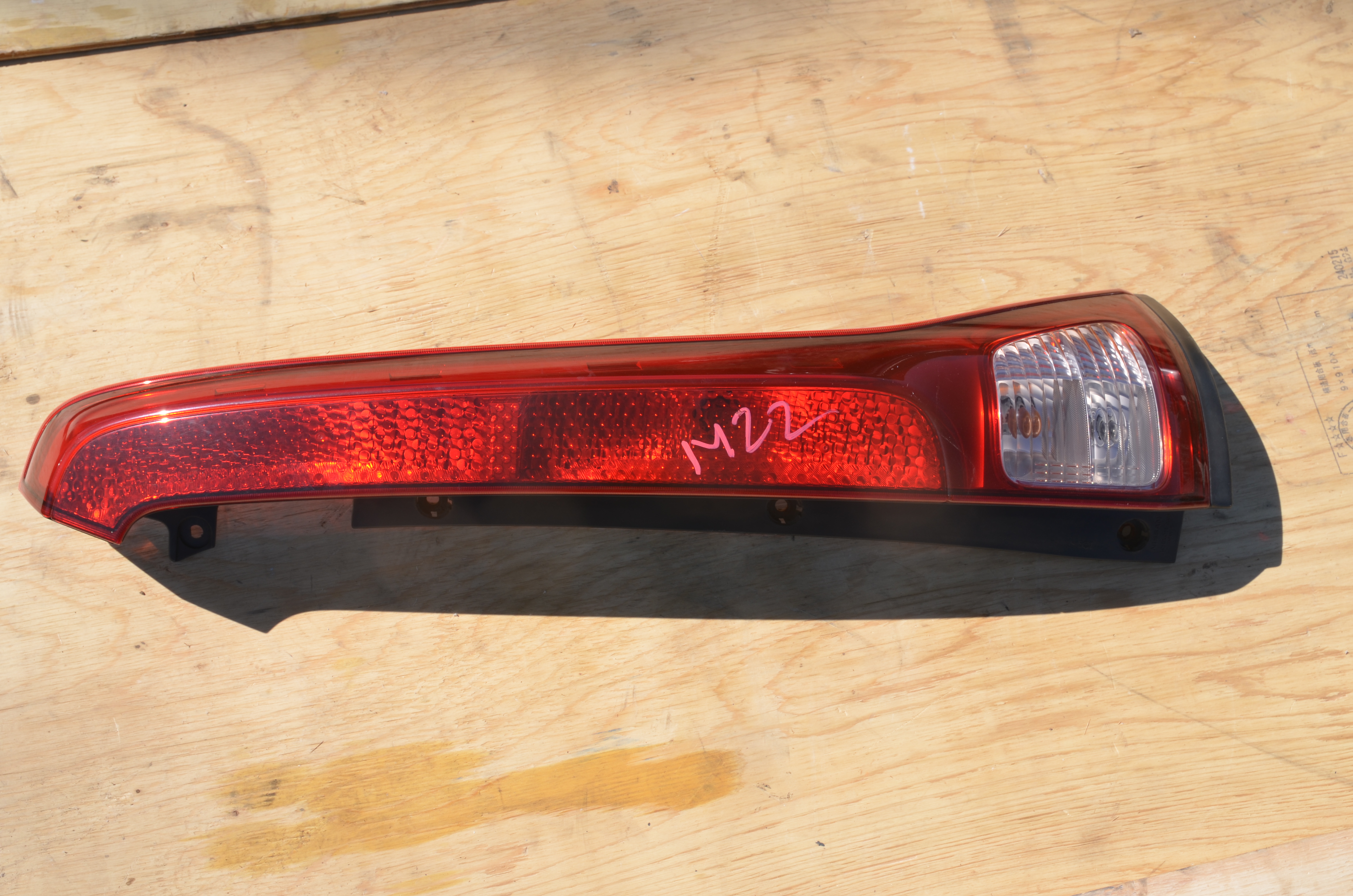 Nissan Serena 2016 Rear Light