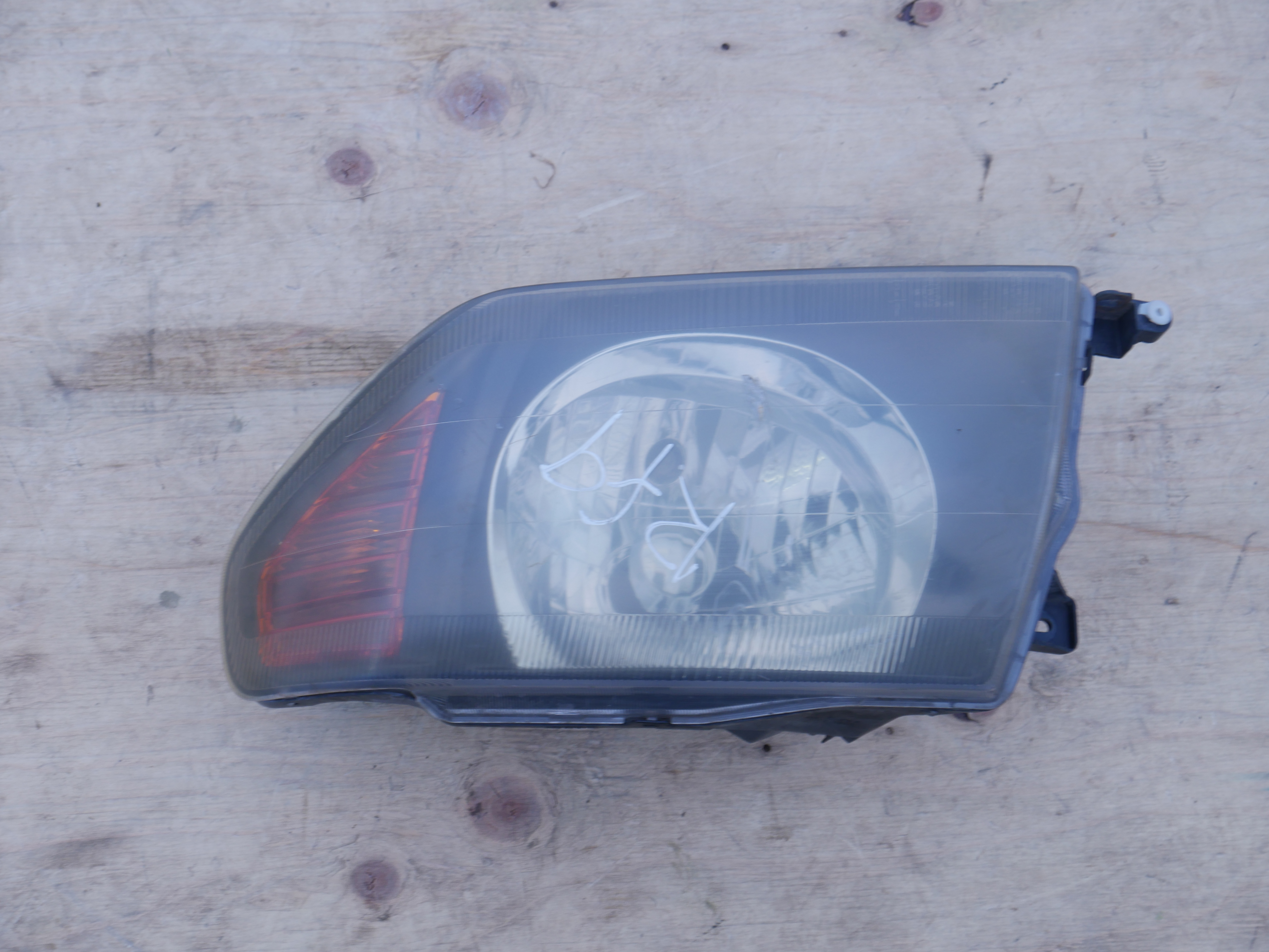 Pajero io Headlight