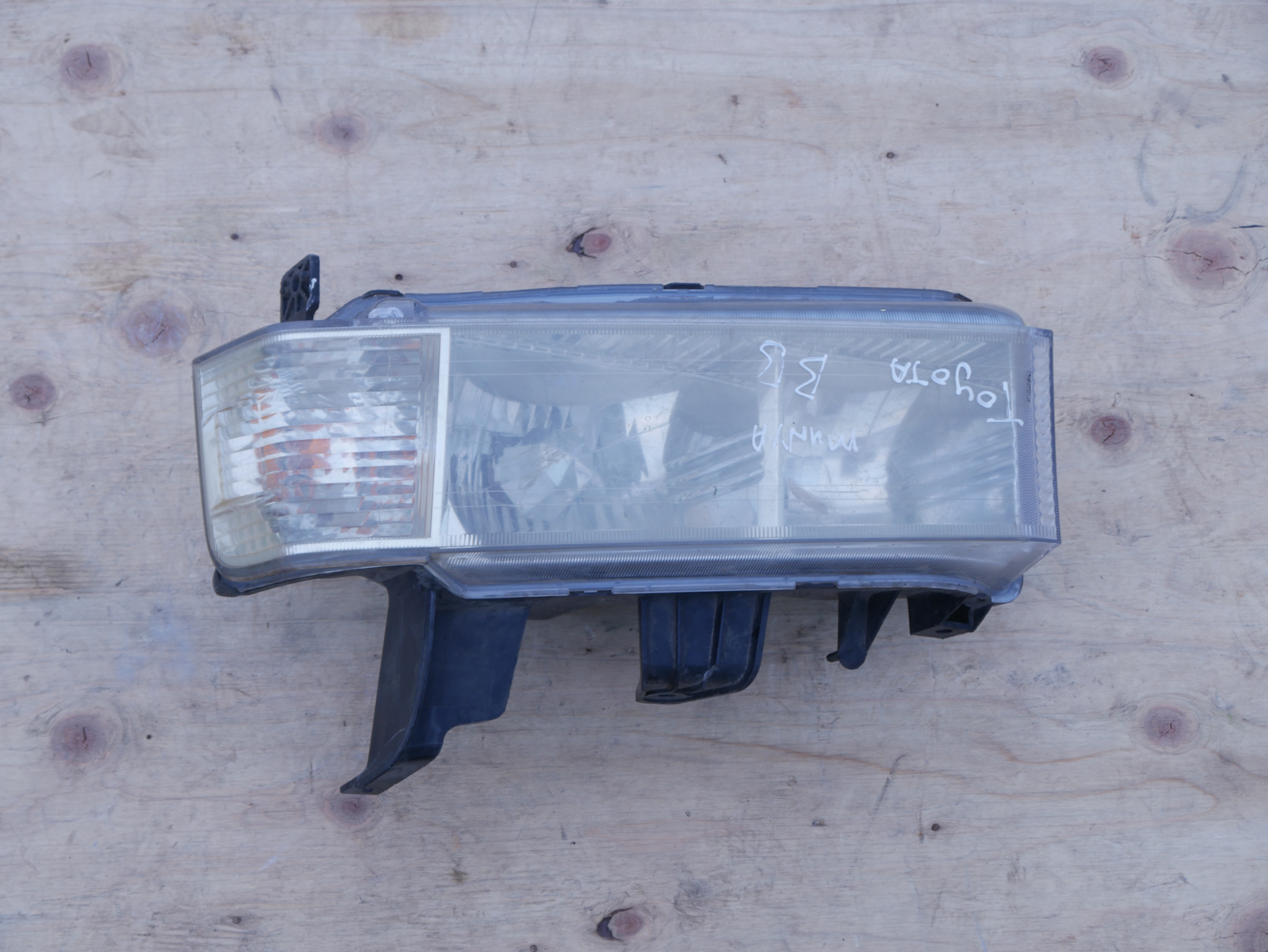 Stepwagon Headlight
