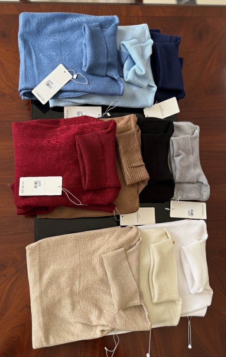 Italian mocci top high neck