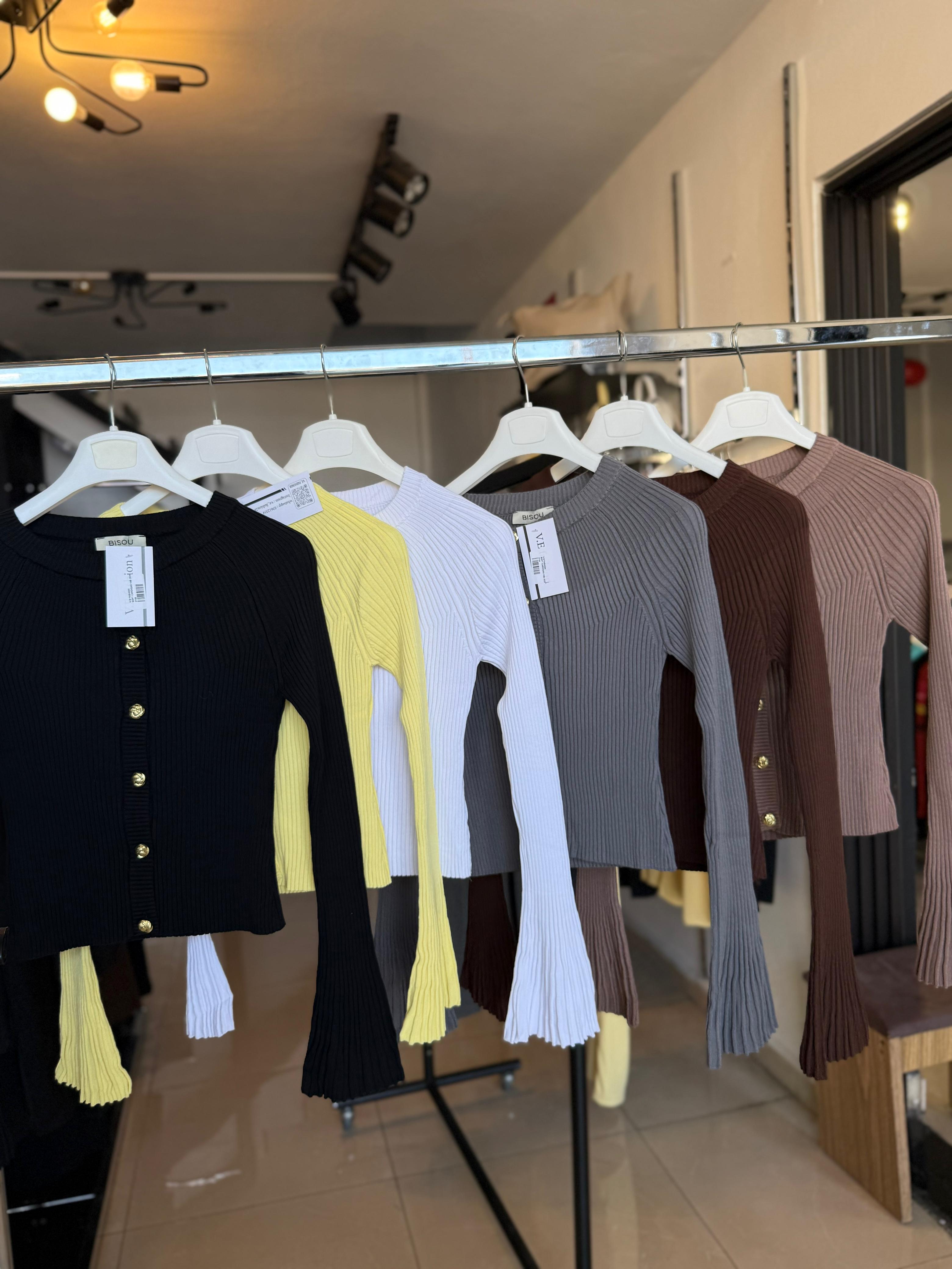 Top with flared curve