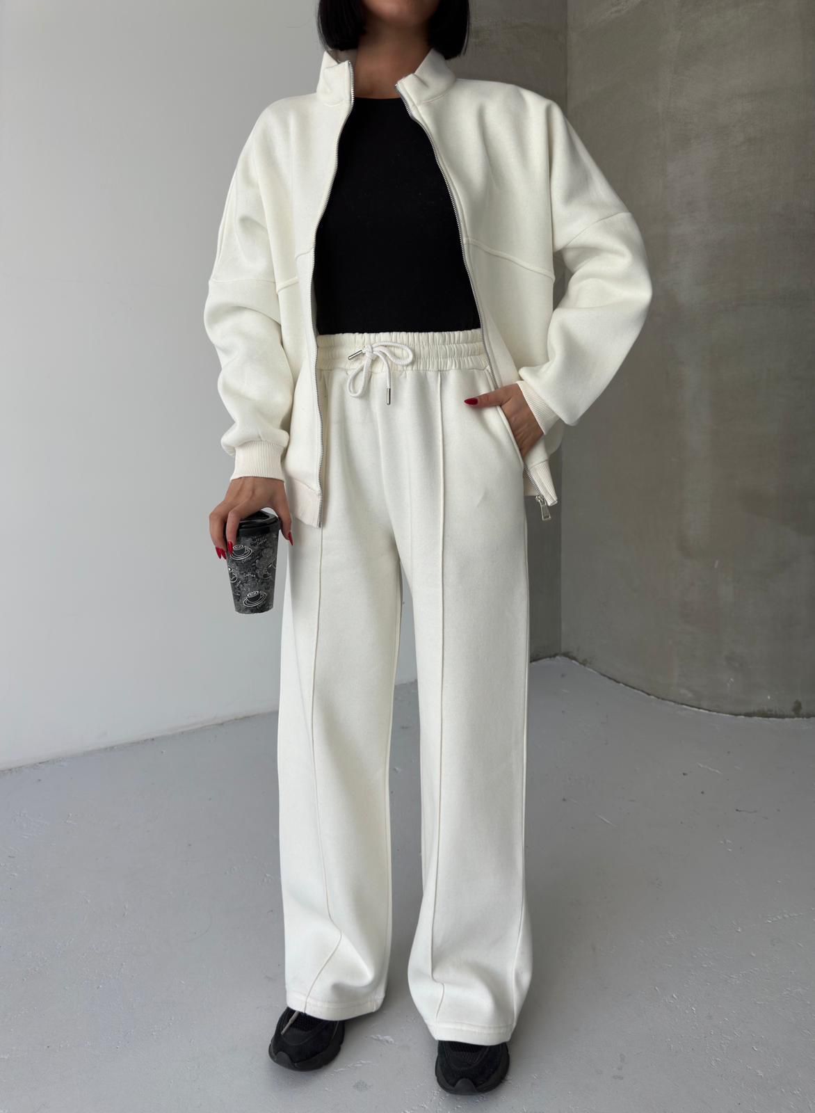 Set fleece inside