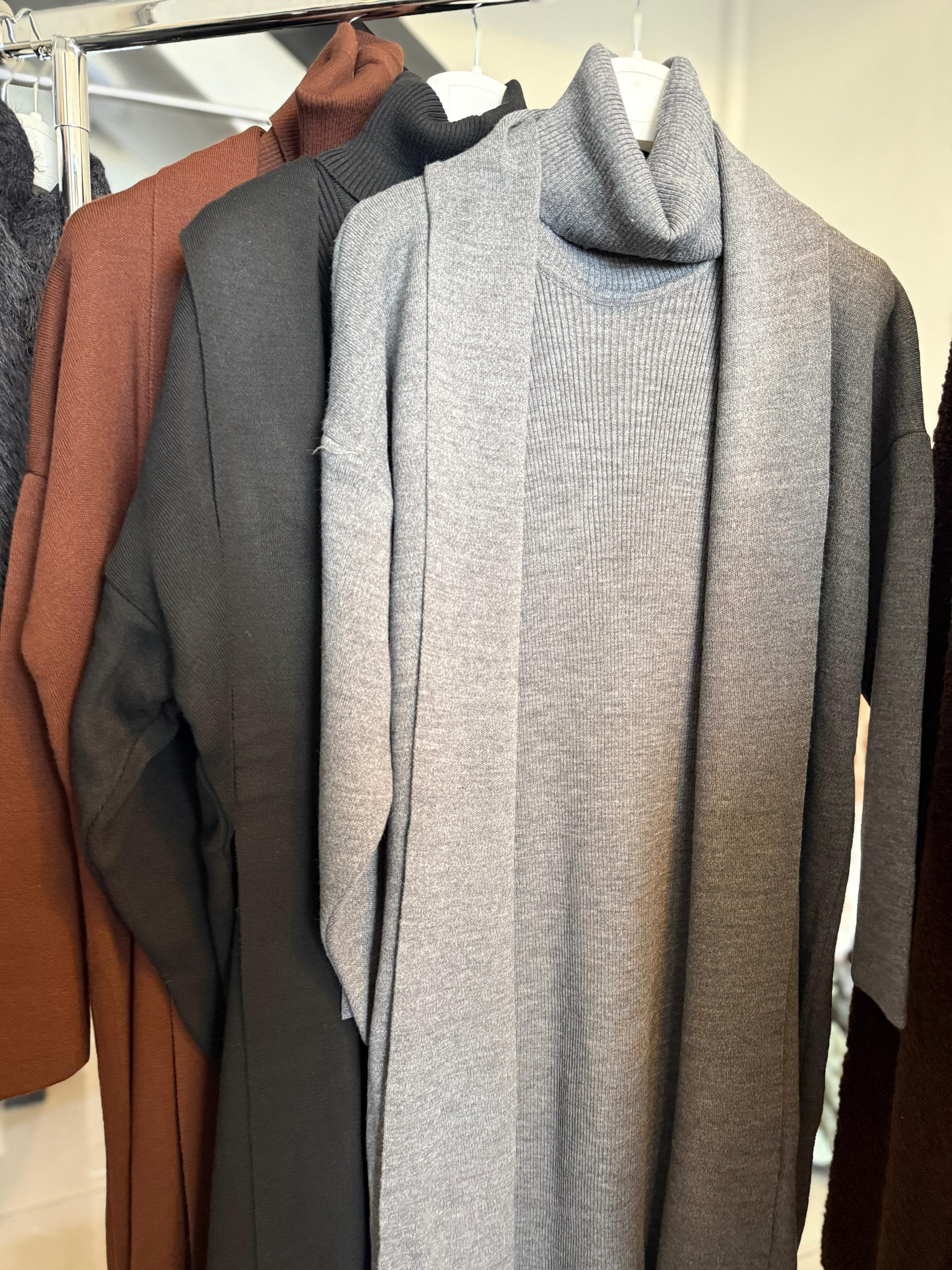 Wool dress with cardigan