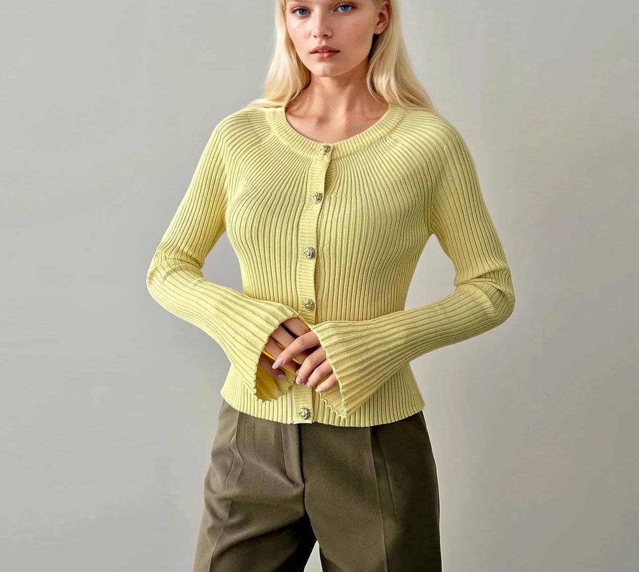 Top with flared curve