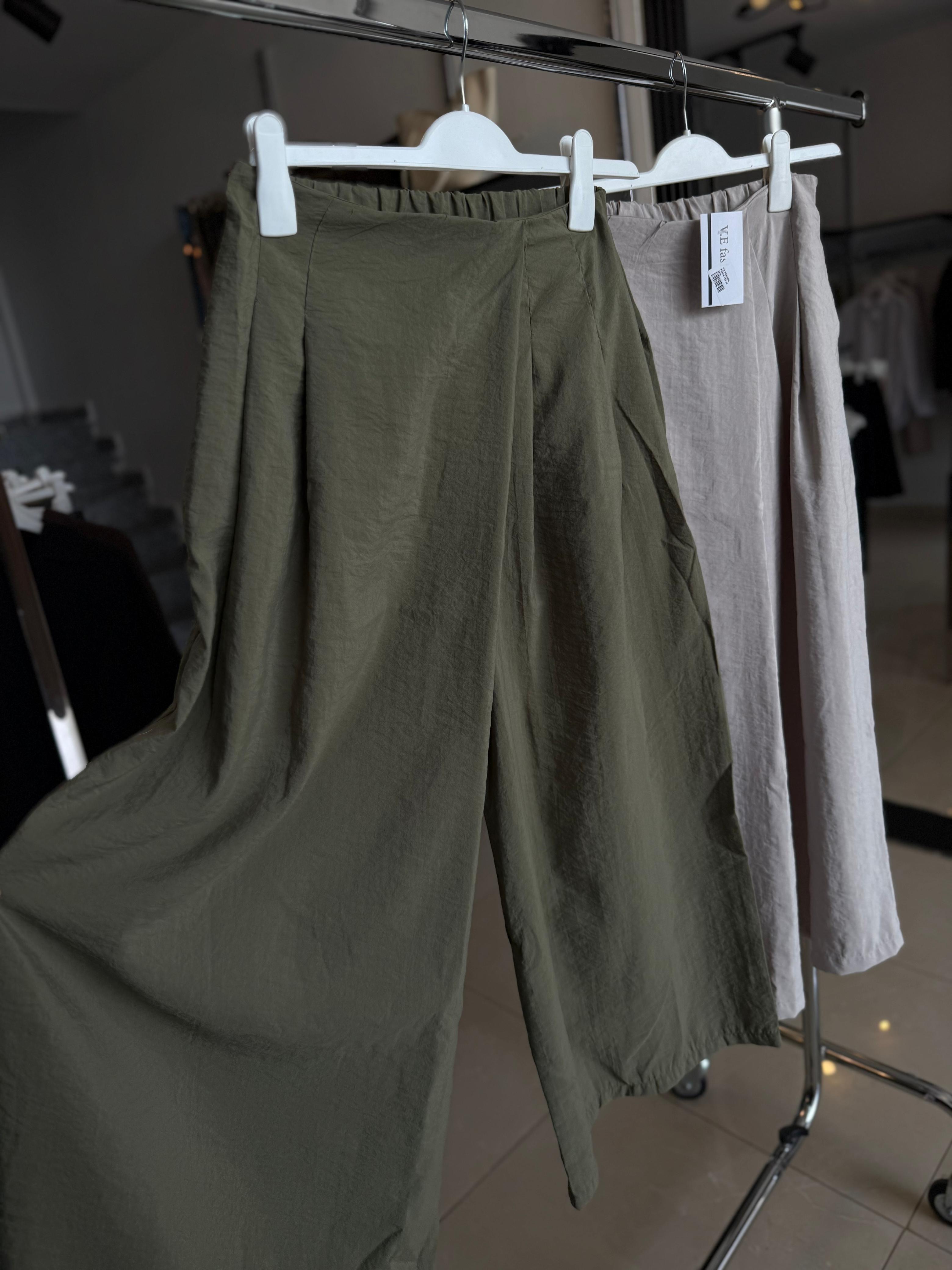 wide-leg palazzo pants