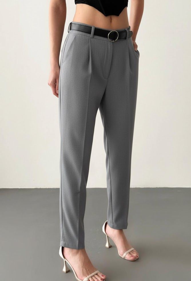 Classic pants with belt