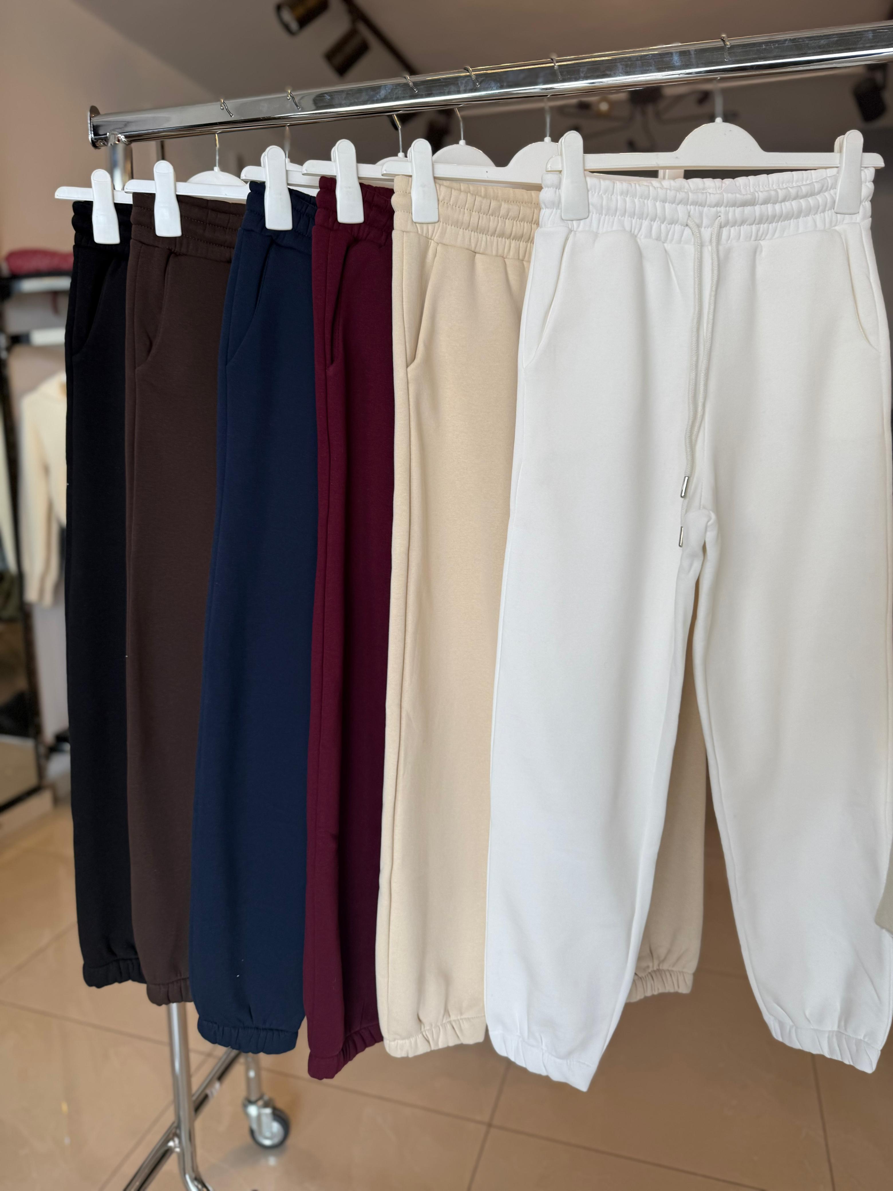 Sweatpants fleece inside