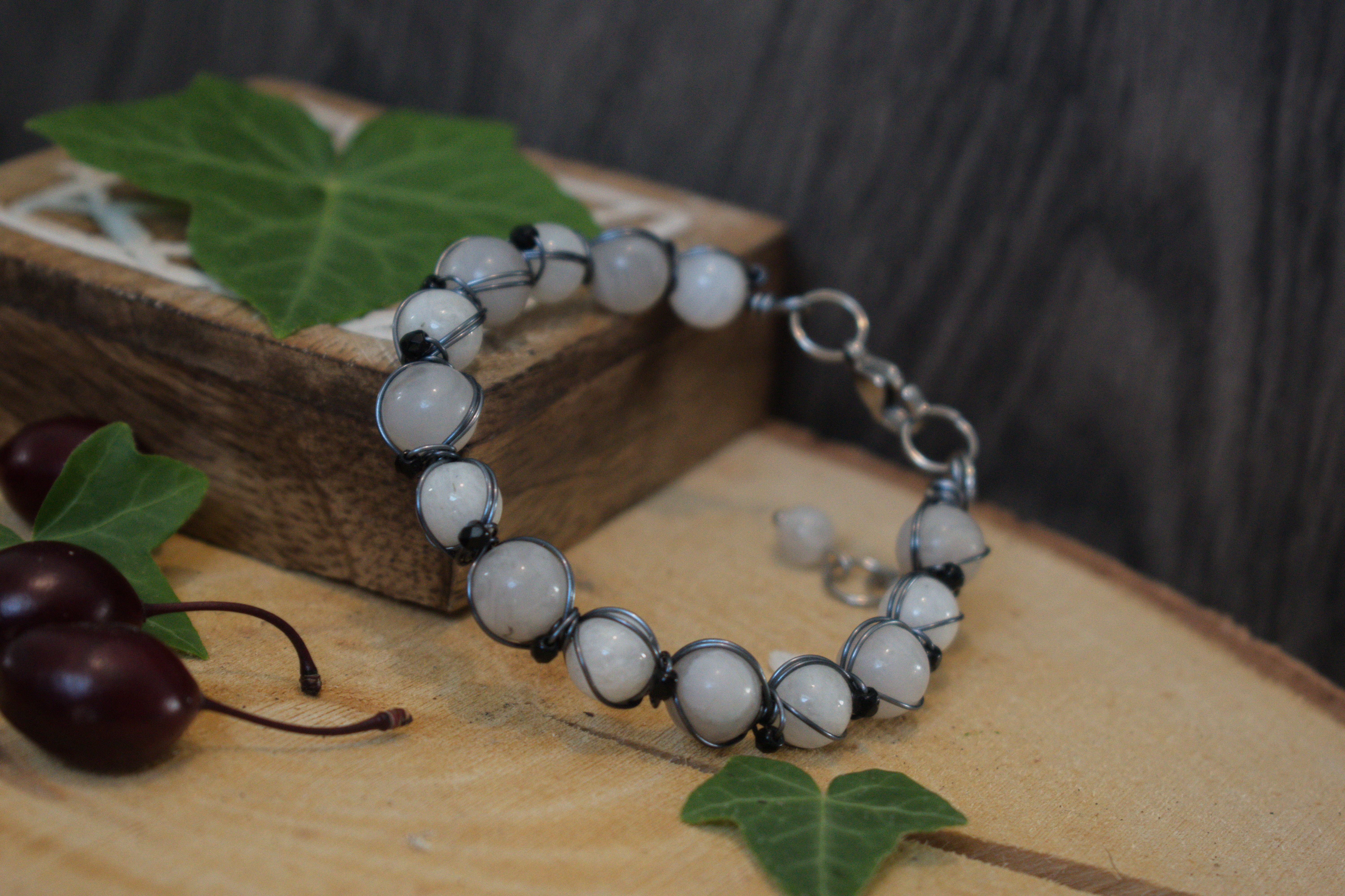 Bracelet ~Aralia~ Agate Grise