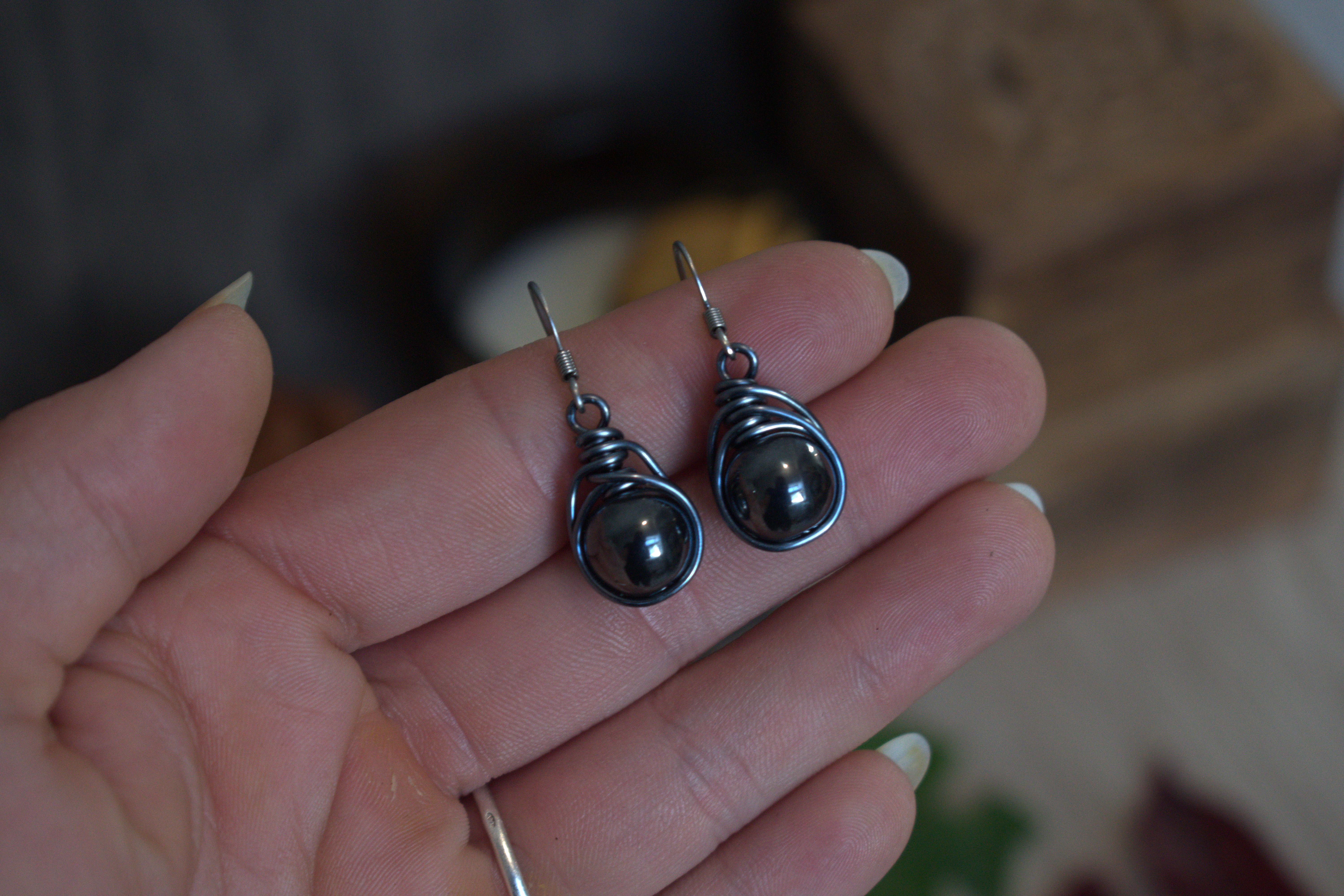 Boucles d'Oreilles ~Orëa~ Hématite