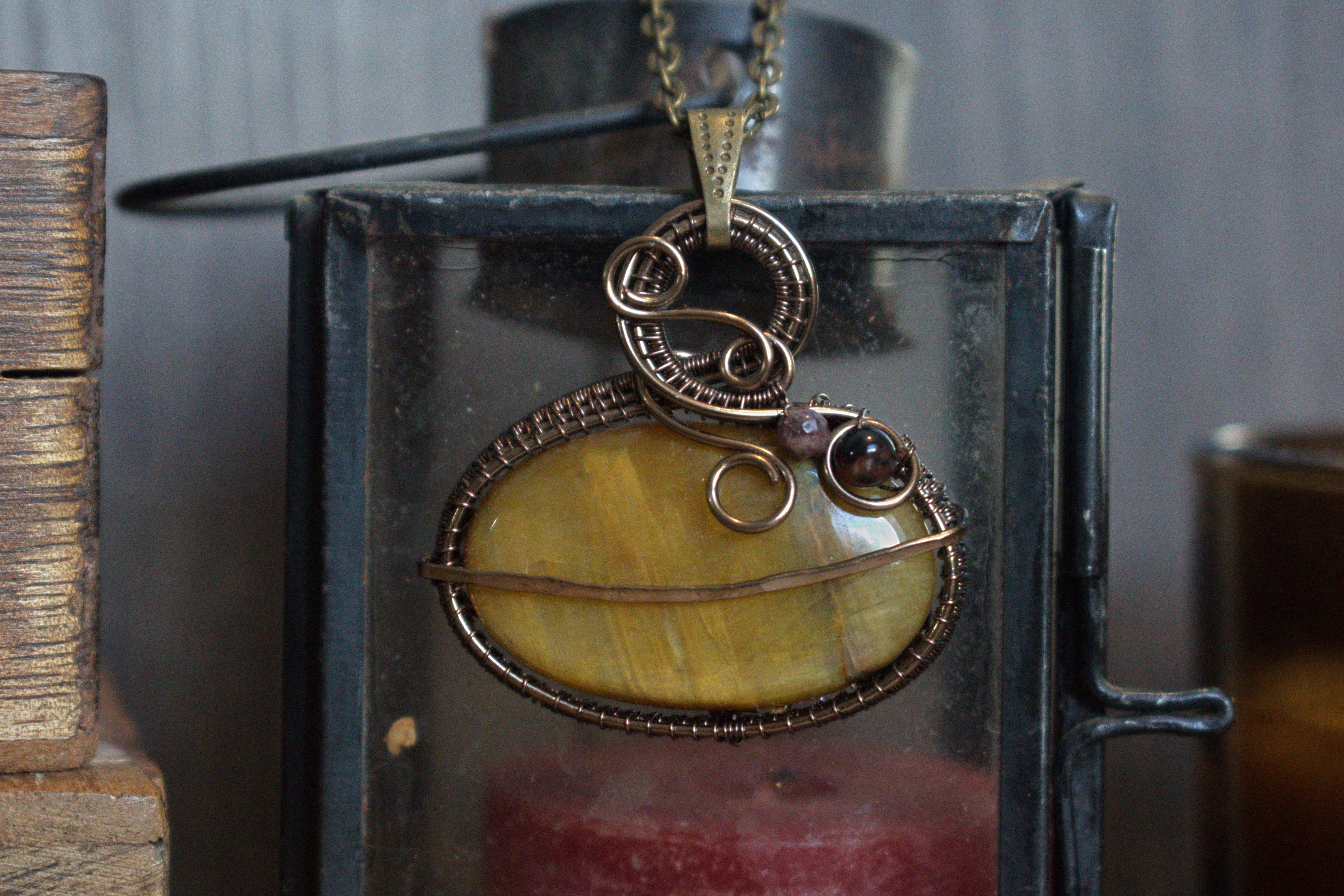 Collier ~Autour de Saturne~ Nellite