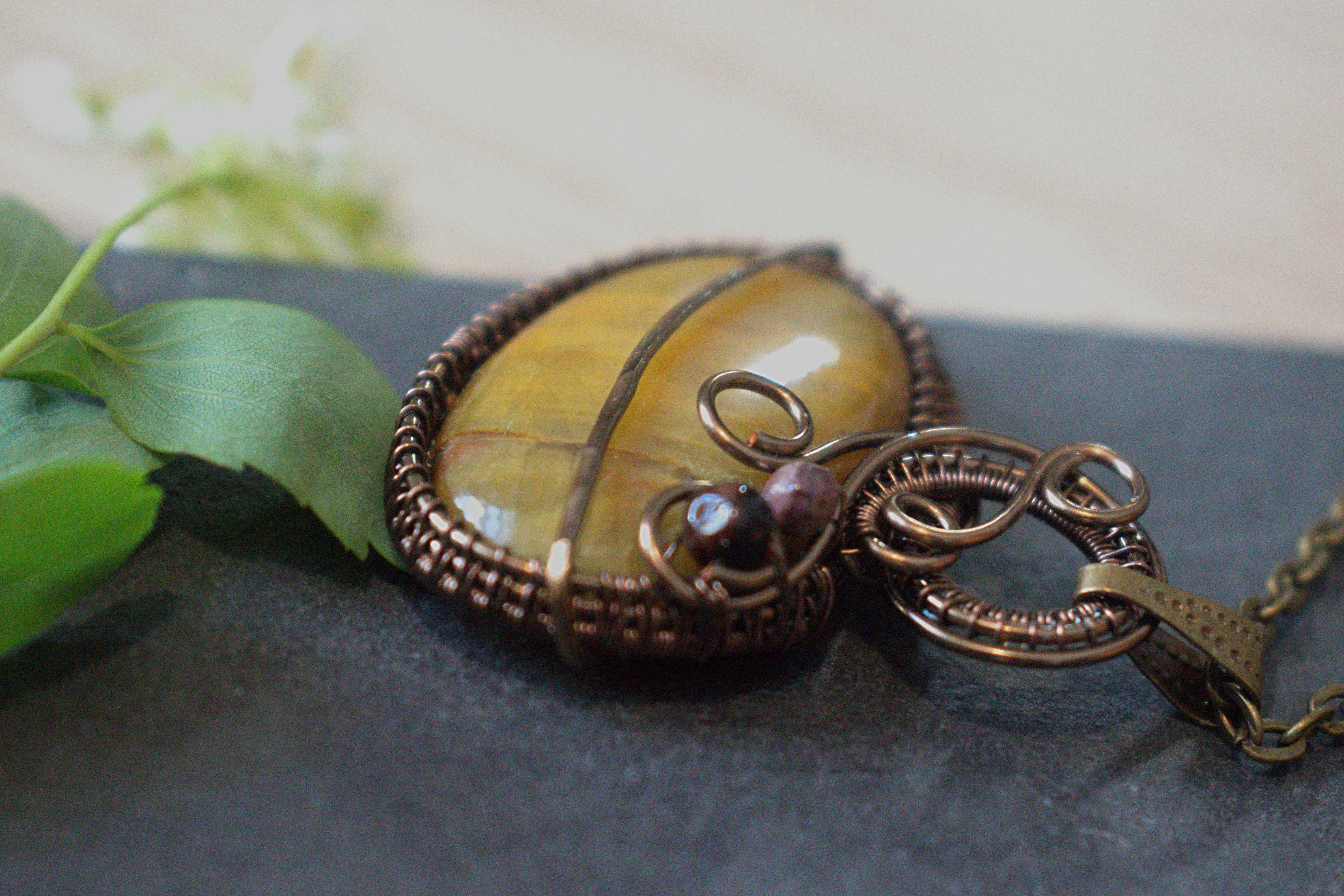 Collier ~Autour de Saturne~ Nellite
