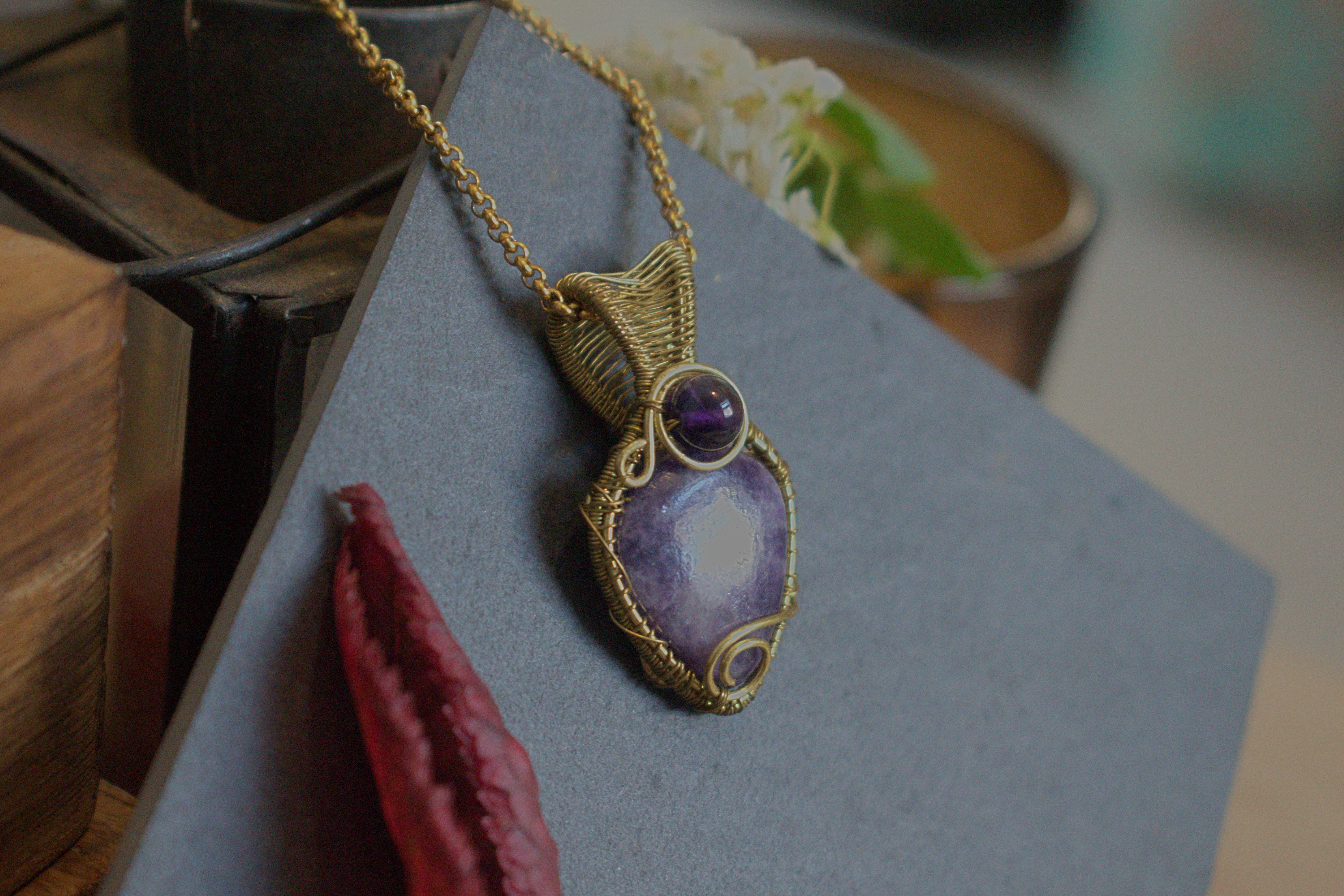Collier ~Amulette Sacrée~ Lépidolite