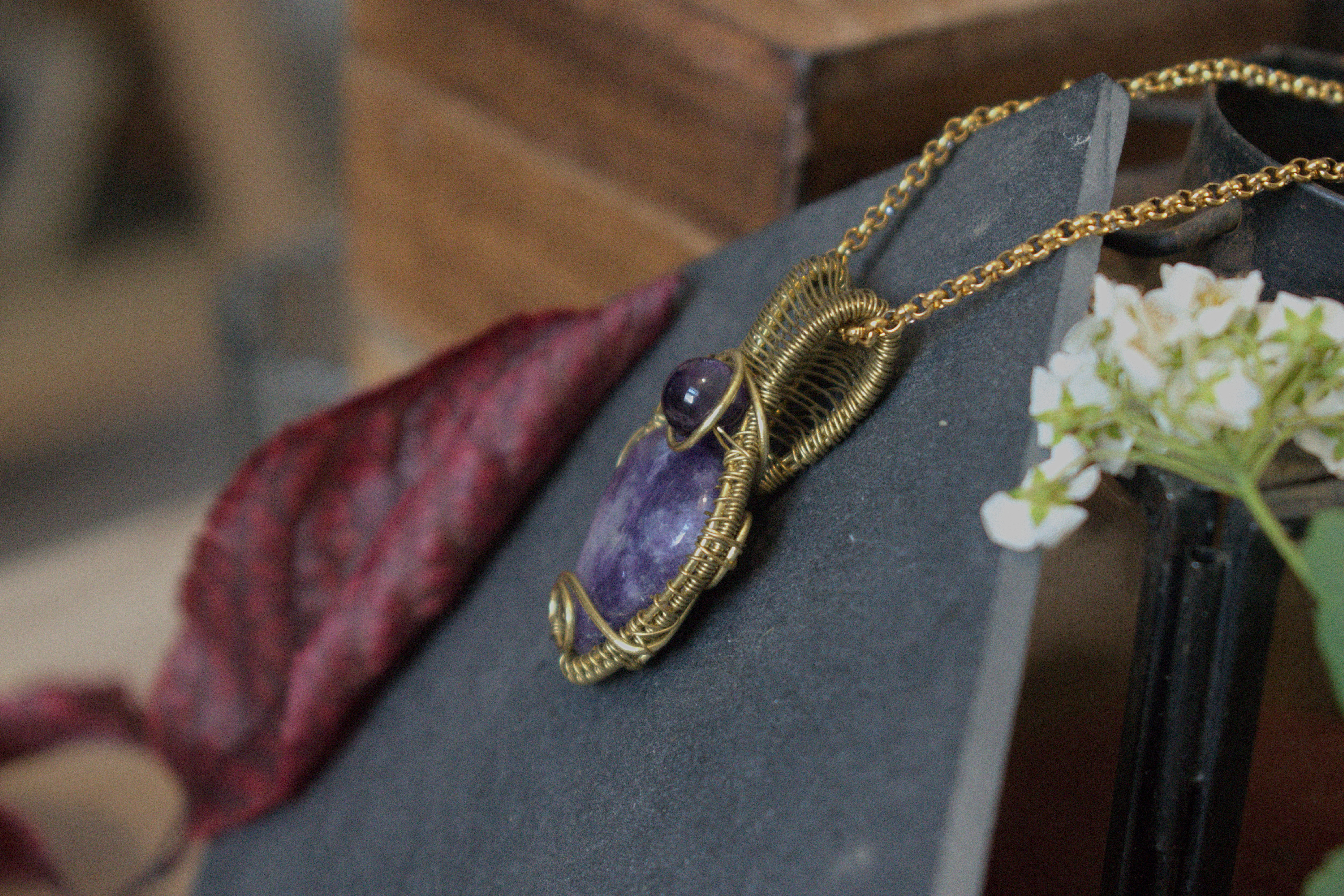 Collier ~Amulette Sacrée~ Lépidolite