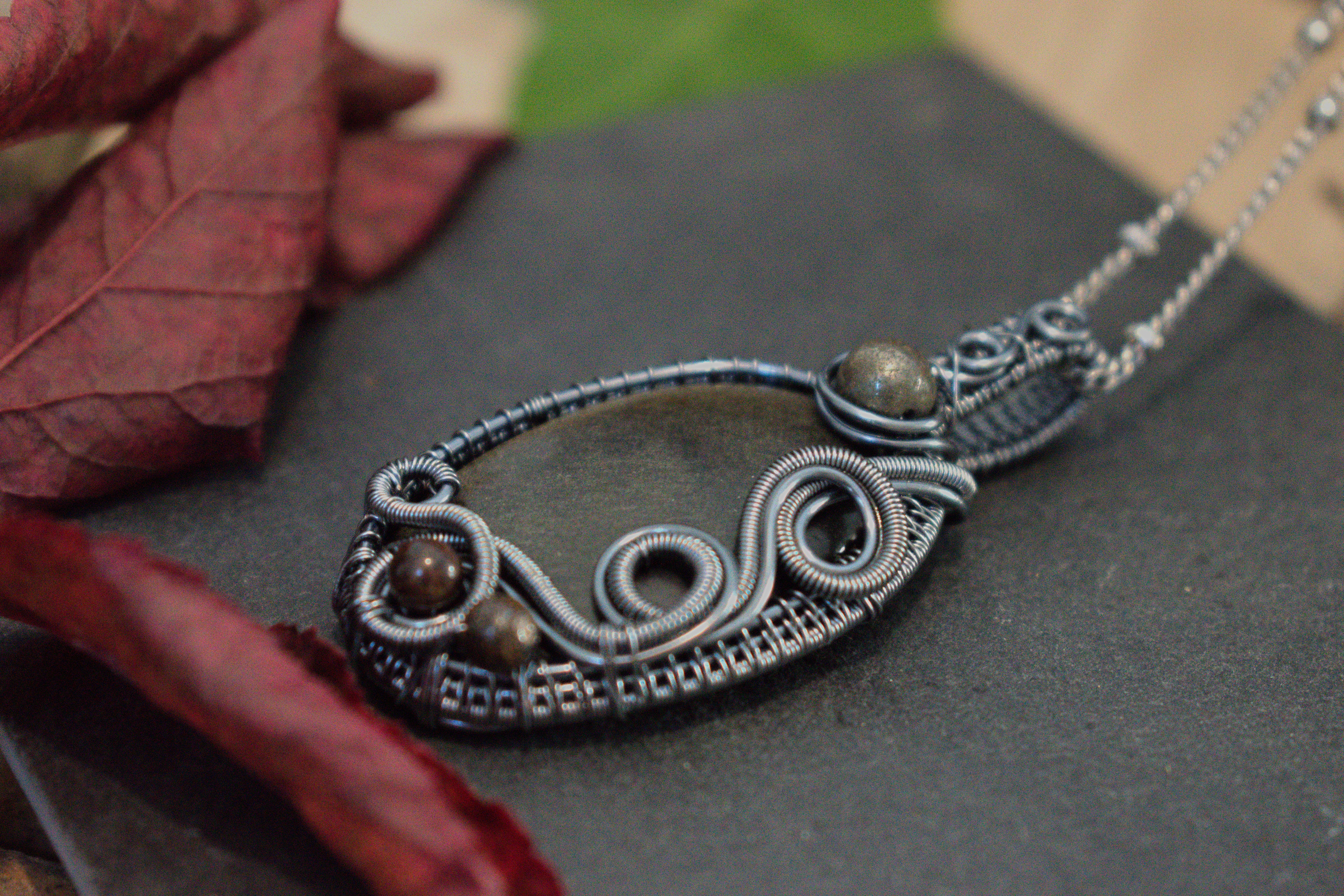 Collier ~Regard sur Mercure~ Obsidienne Argentée