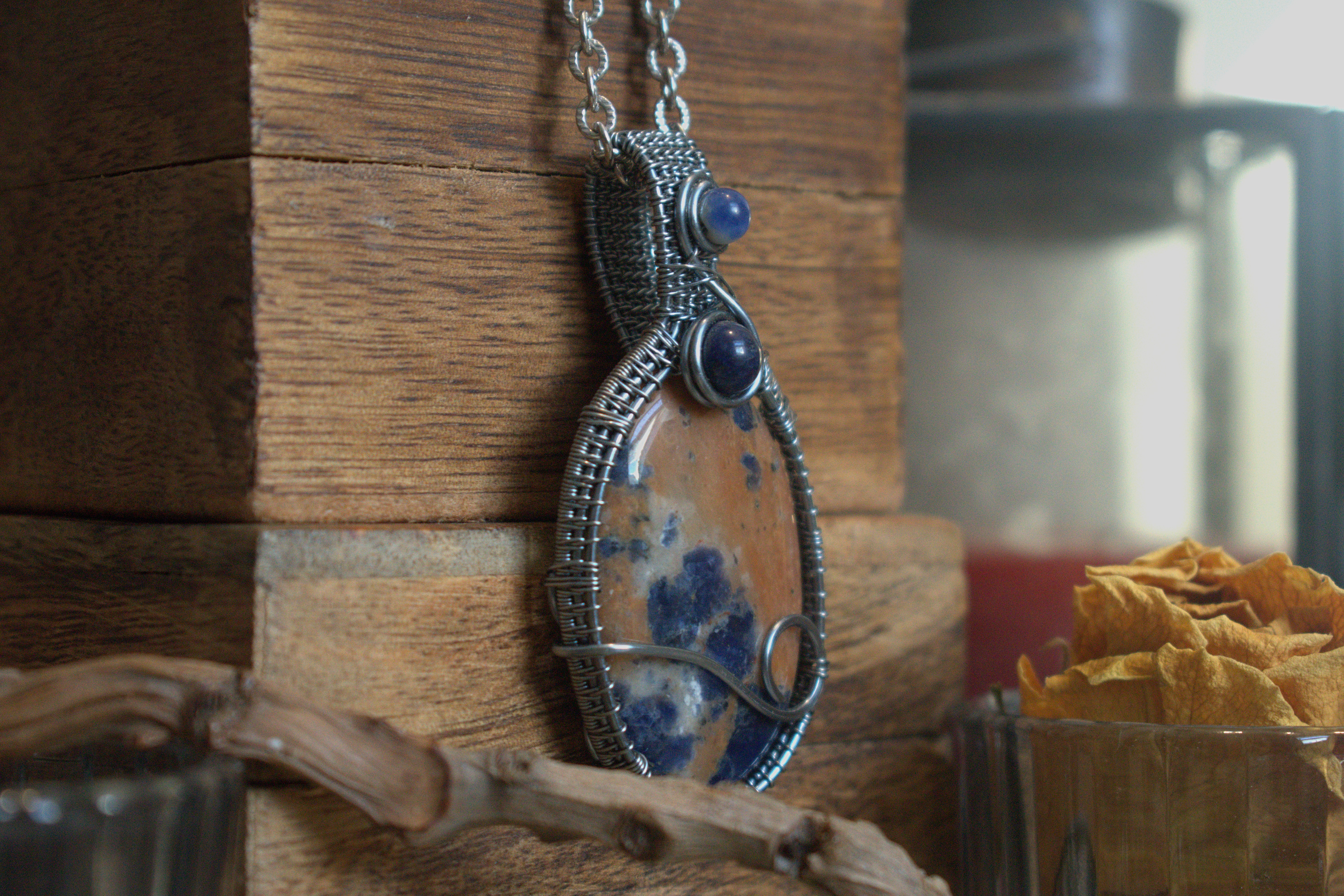 Collier ~La Terre vue du Ciel~ Sodalite