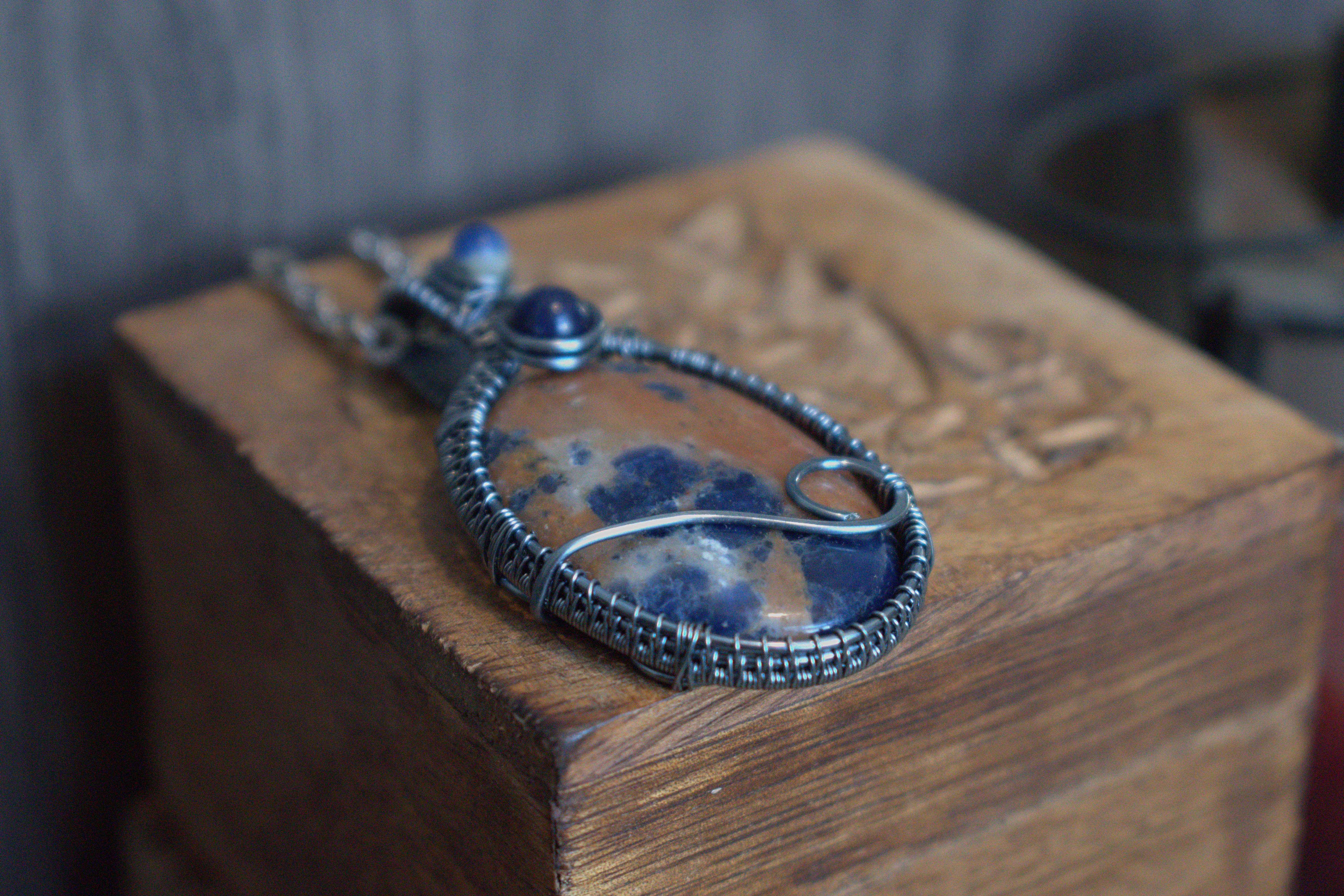 Collier ~La Terre vue du Ciel~ Sodalite