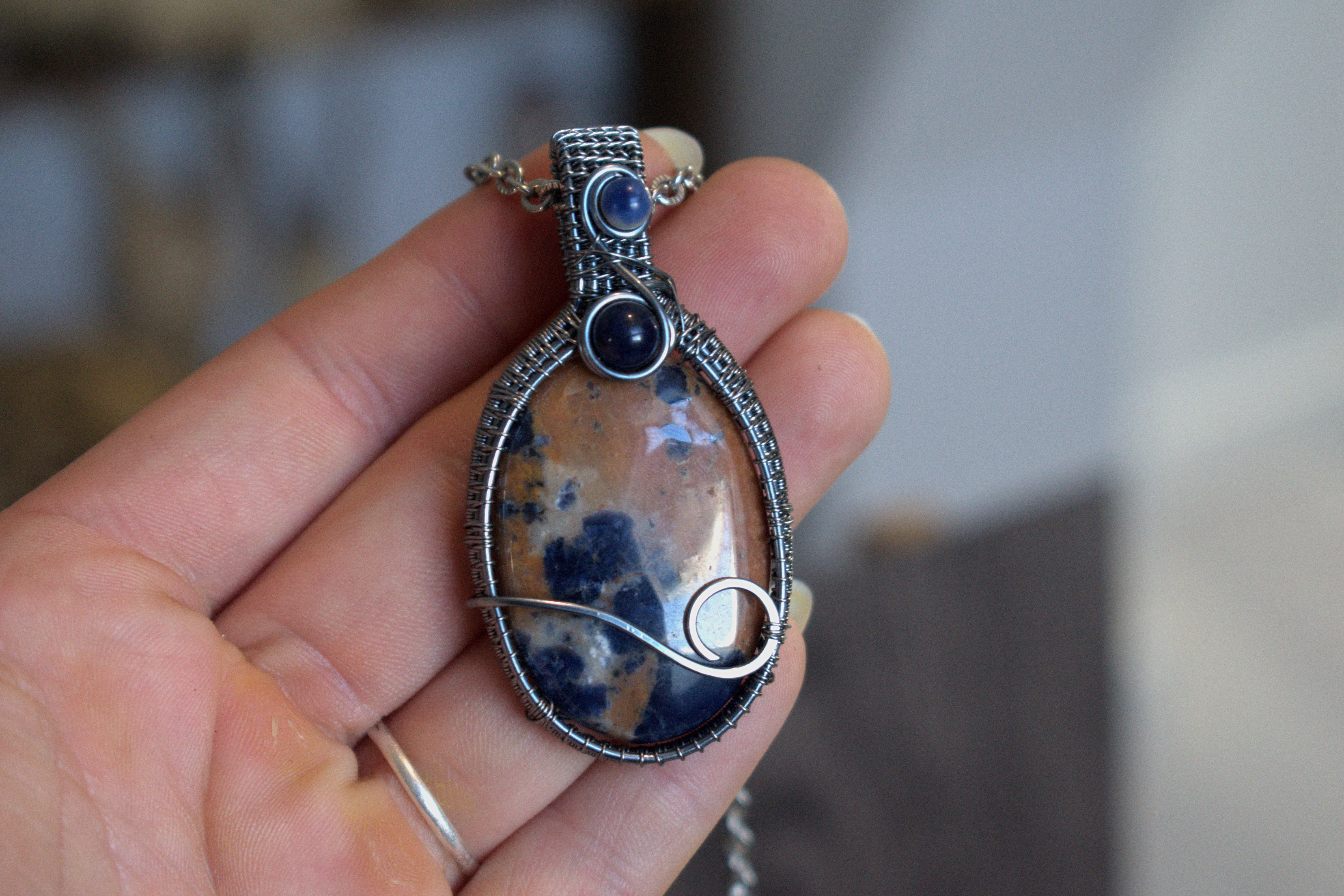 Collier ~La Terre vue du Ciel~ Sodalite