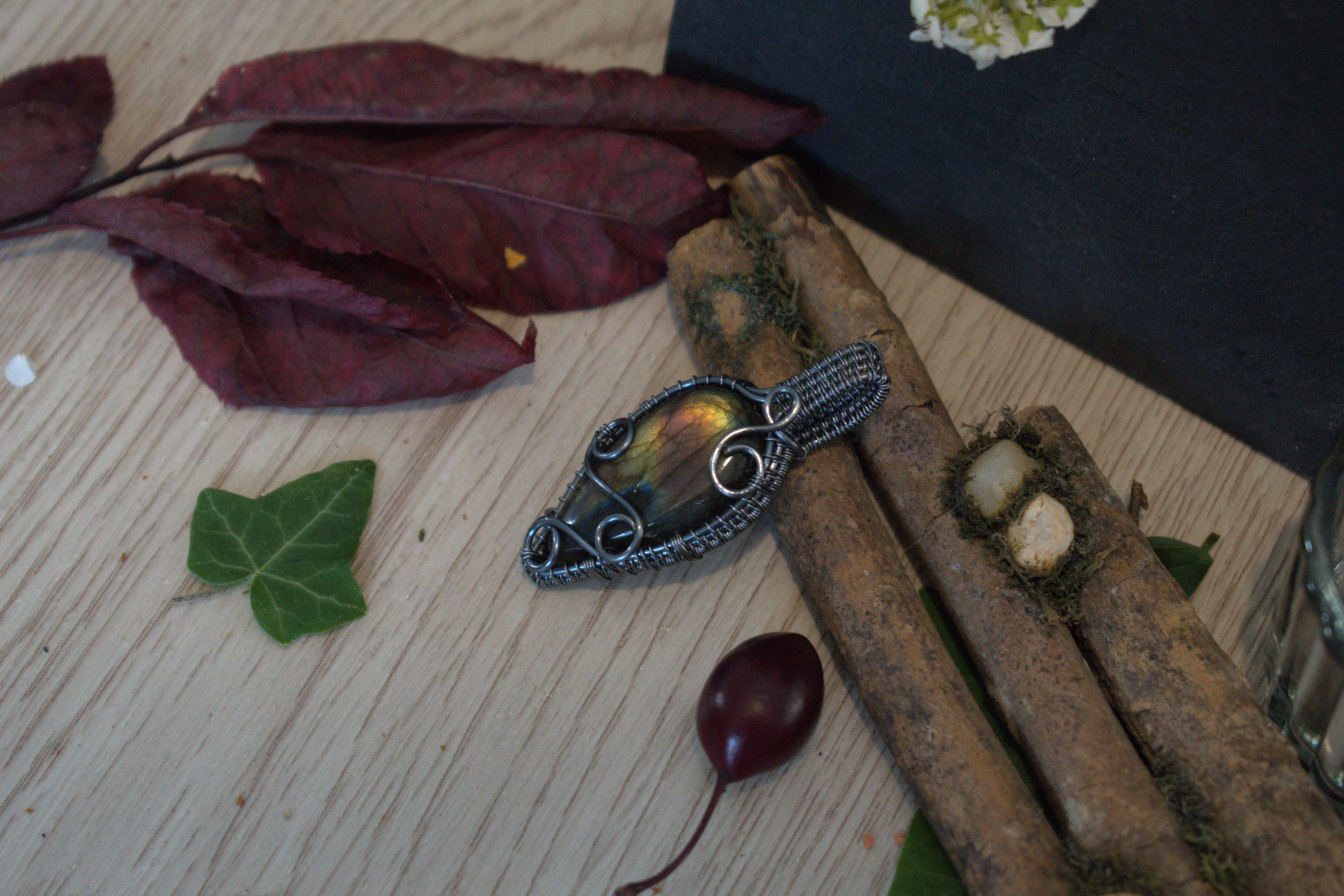 Collier ~Rosée Hivernale~ Labradorite