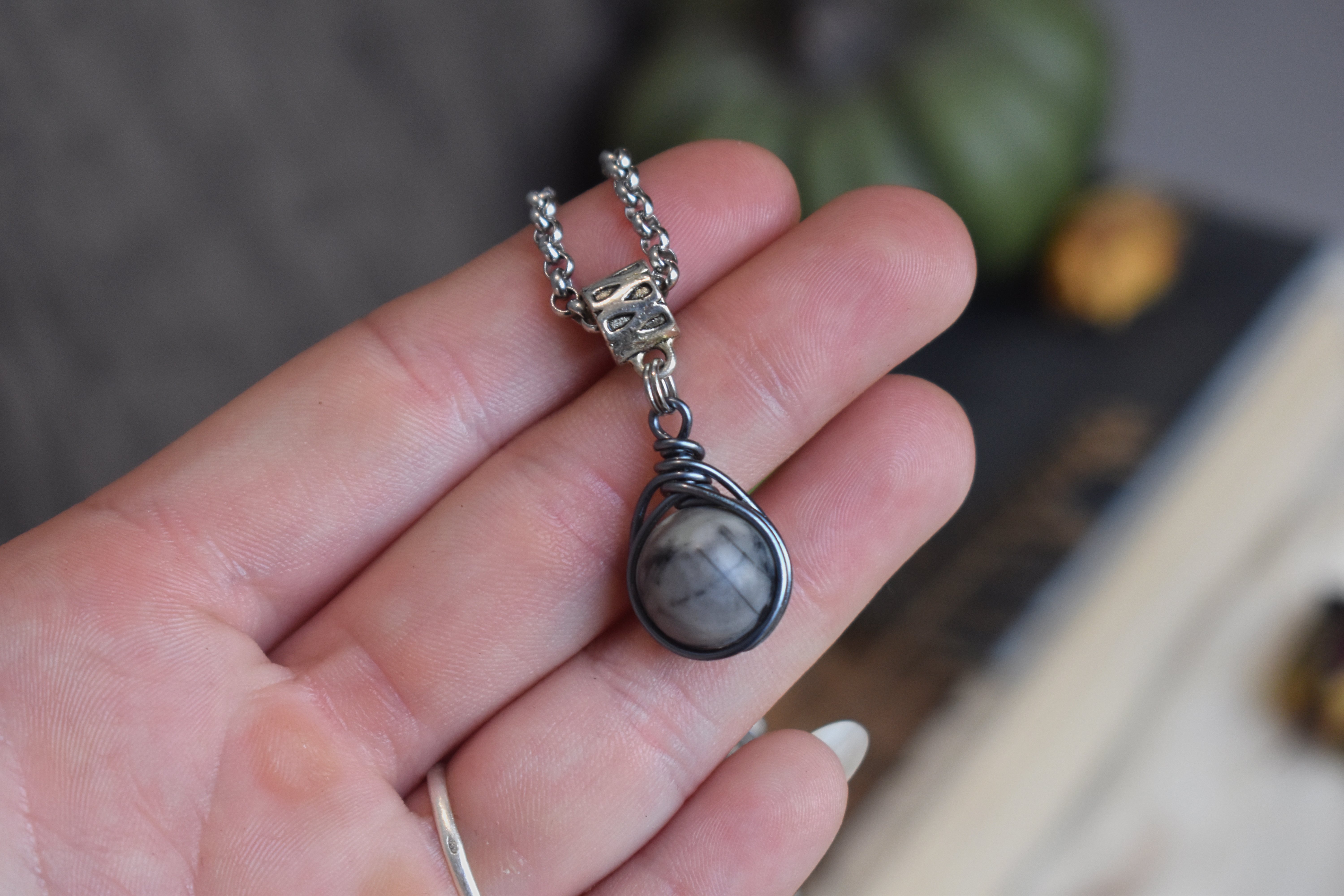 Pendentif ~Orëa~ Jaspe Picasso
