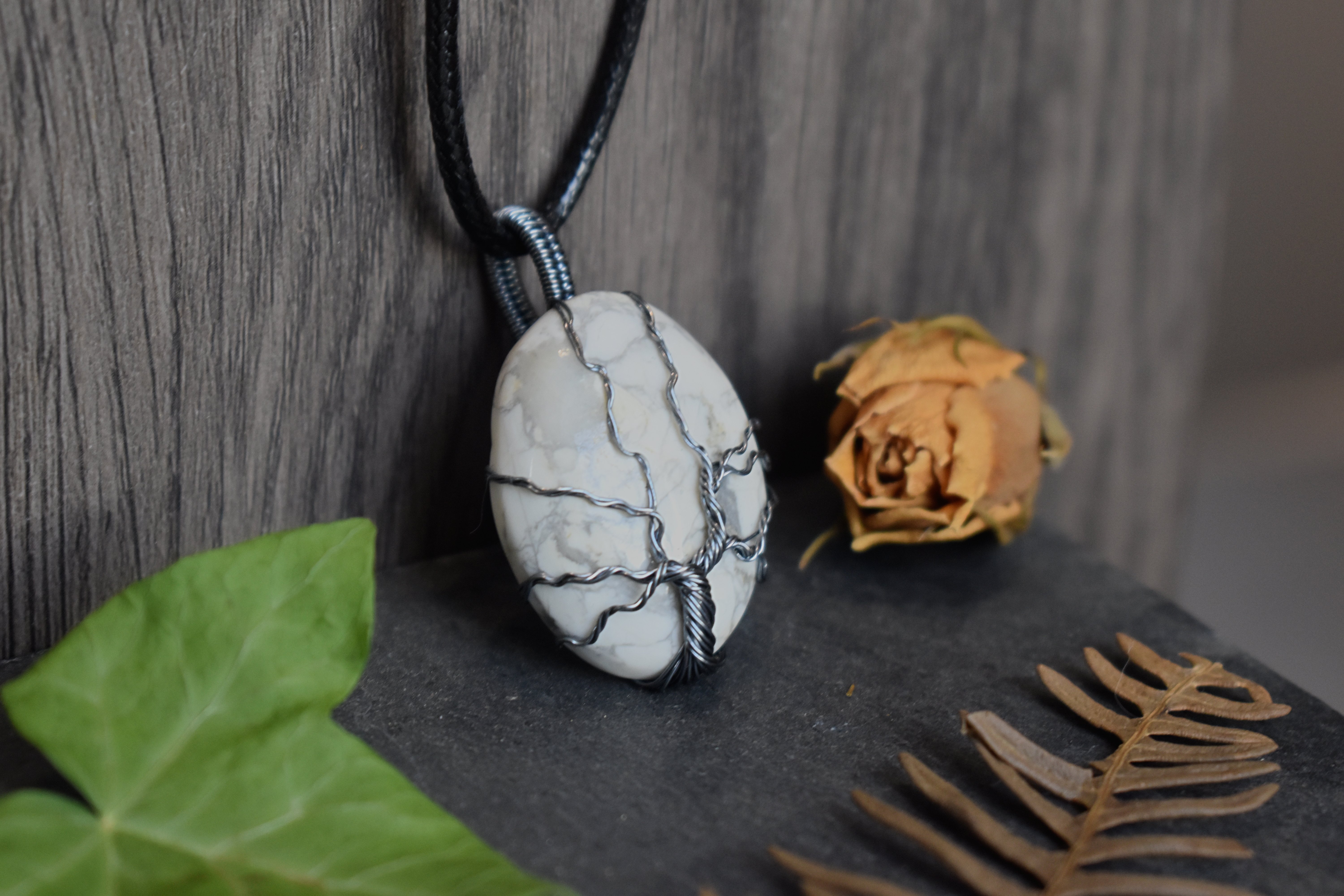 Pendentif ~Aloysia~ Howlite