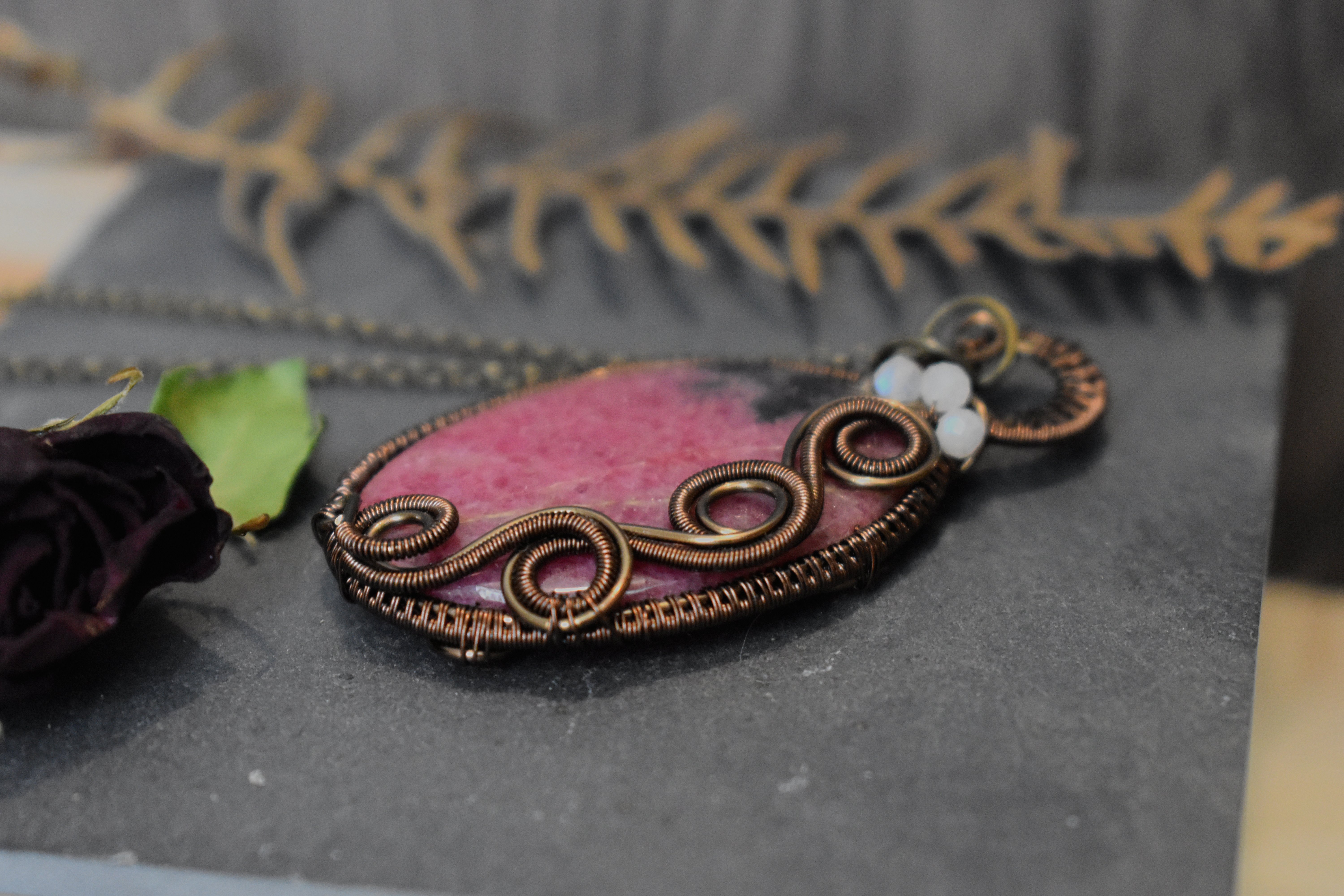 Collier ~Douce Etreinte~ Rhodonite 