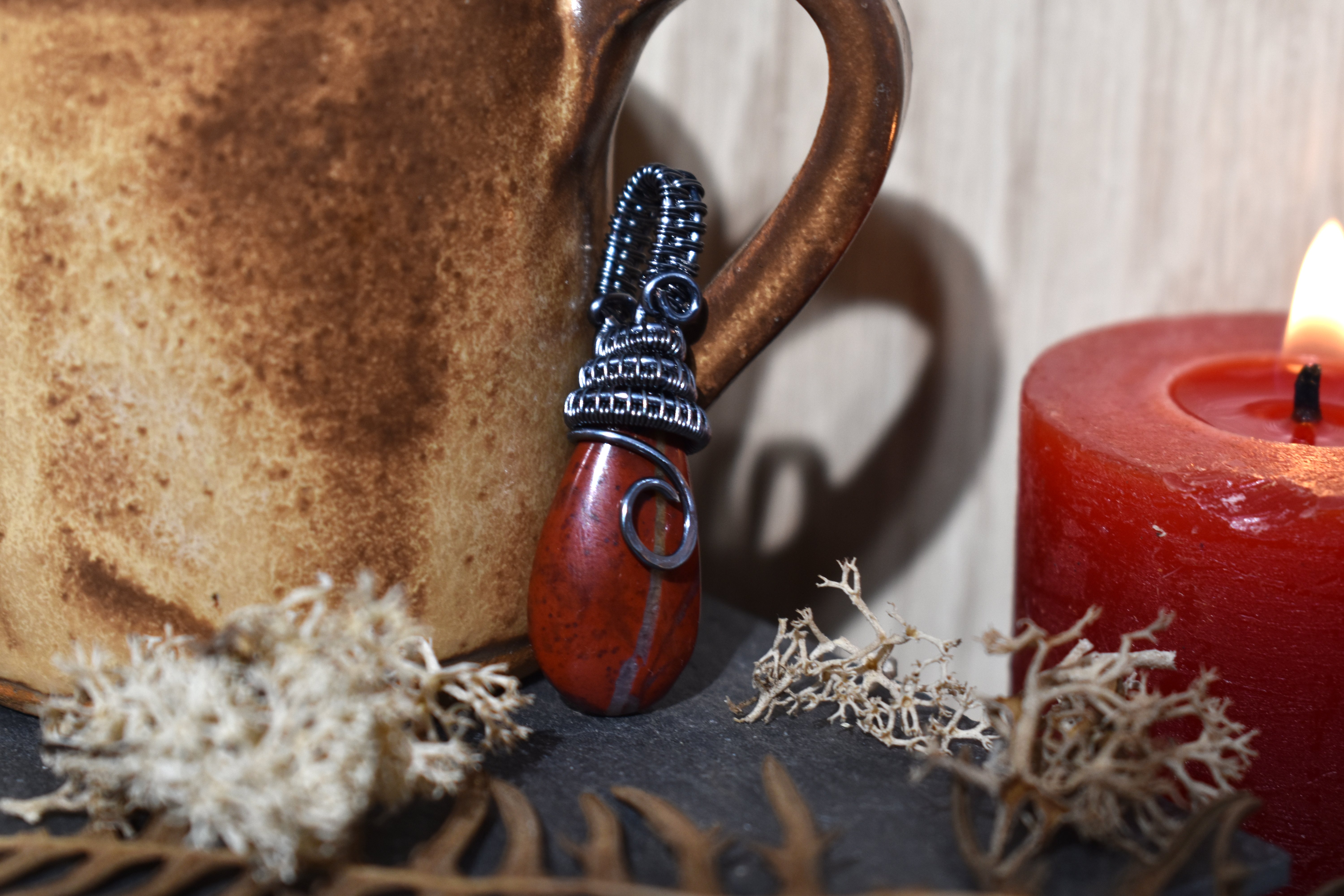 Pendentif ~Gardien du Souffle~ Jaspe Rouge