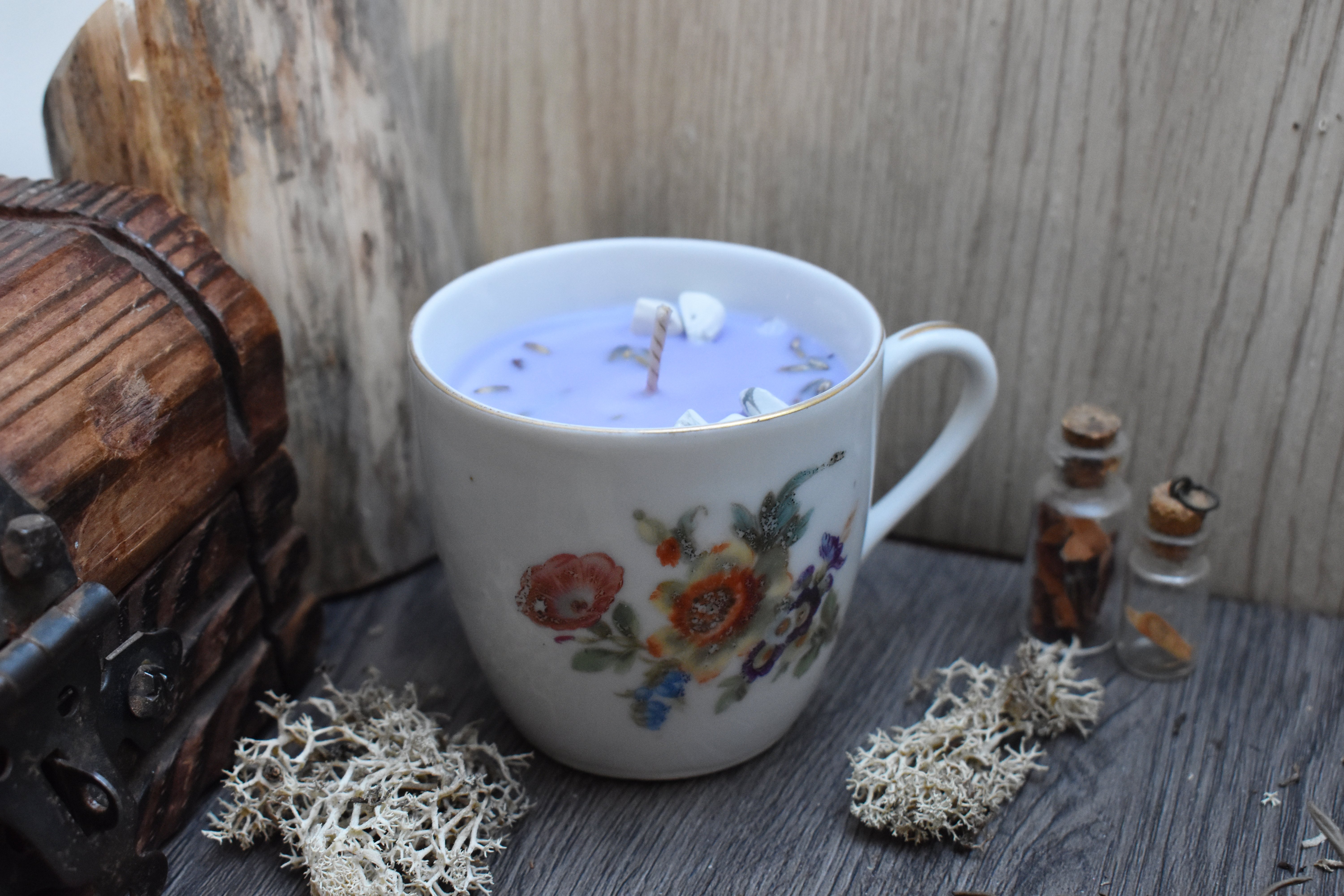 Bougie ~Brume d'Autrefois~ Violette / 100g