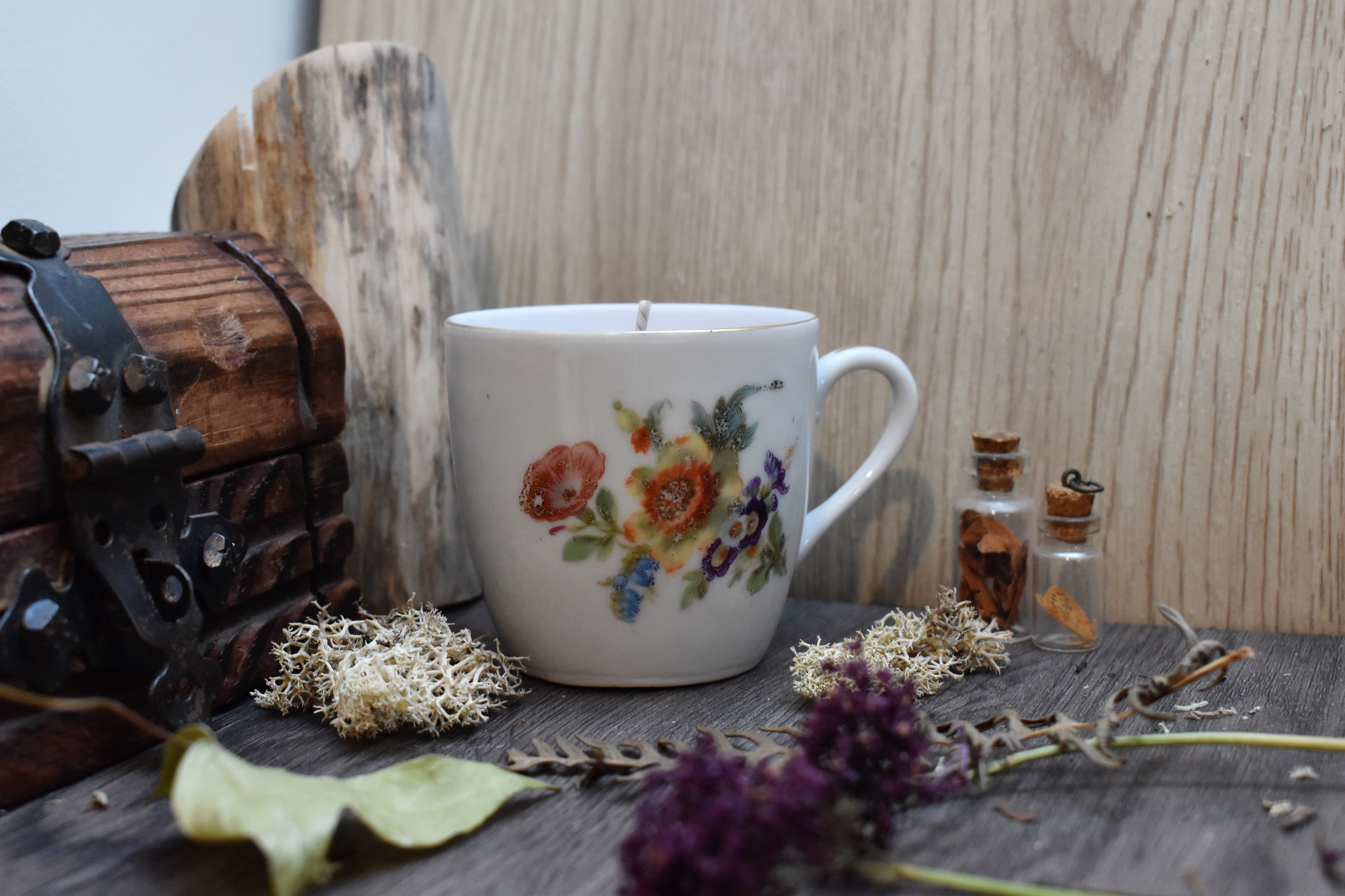 Bougie ~Brume d'Autrefois~ Violette / 100g