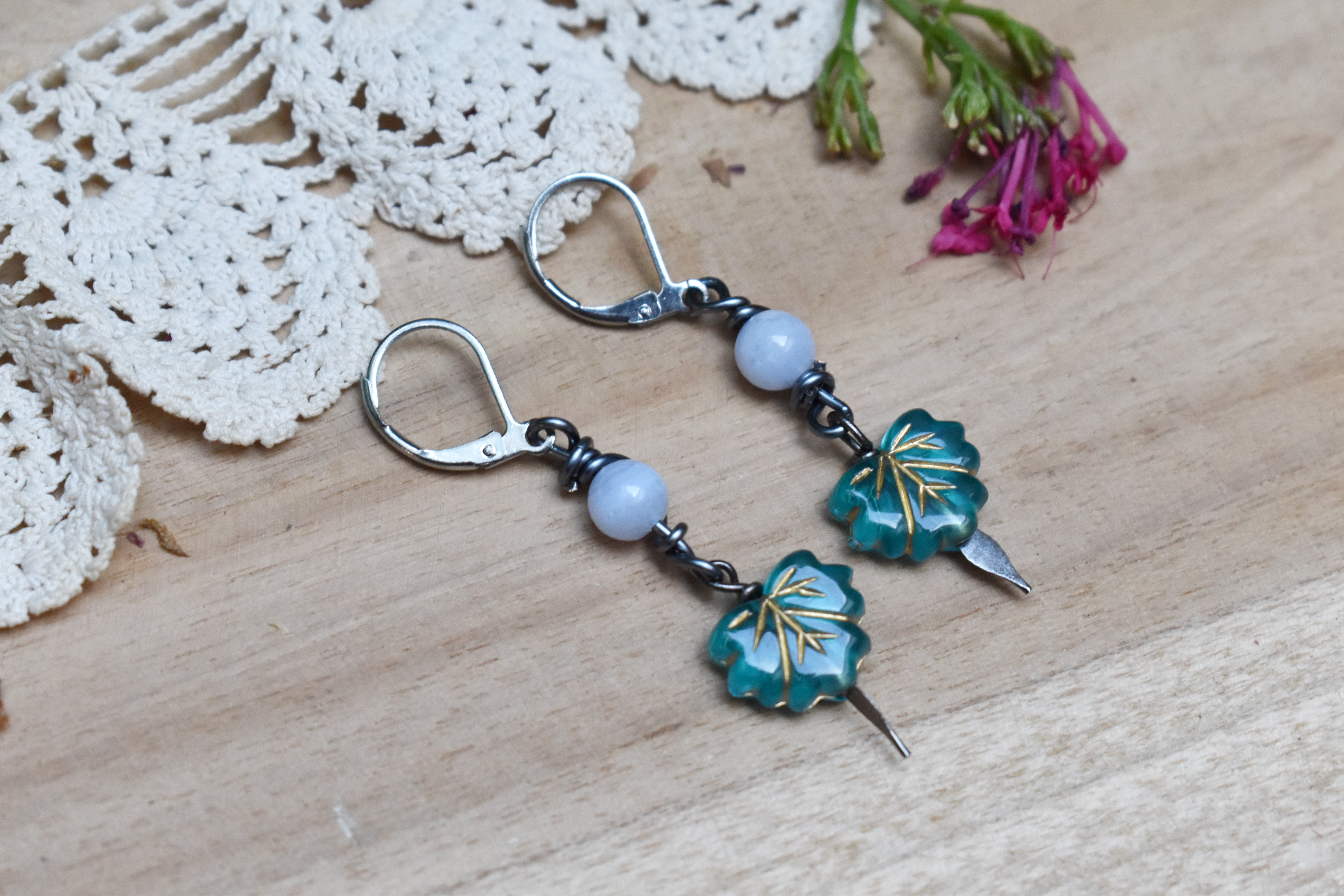 Boucles d'Oreilles ~Lyséa~ Calcédoine Bleue