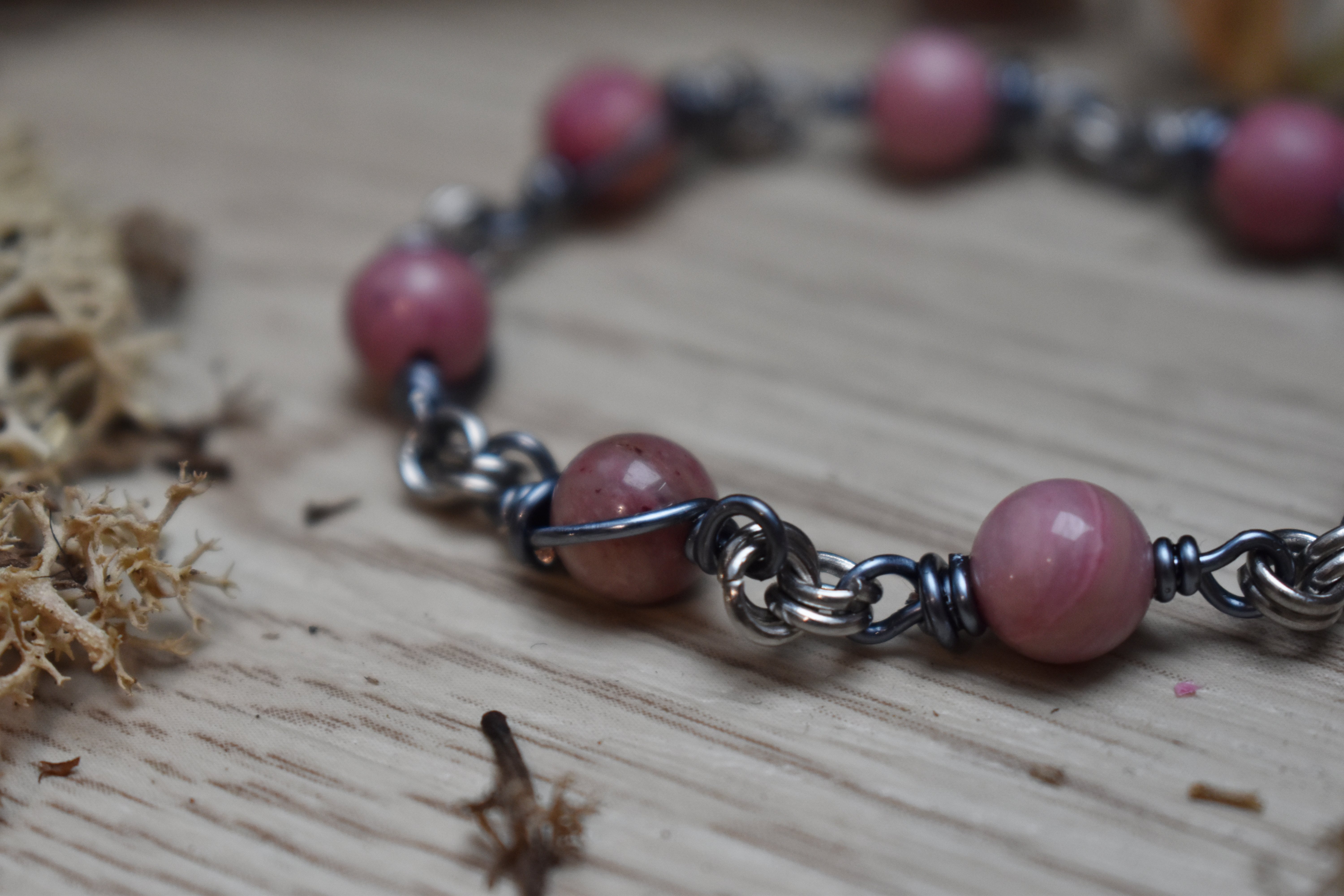 Bracelet ~Aelwynn~ Rhodonite 