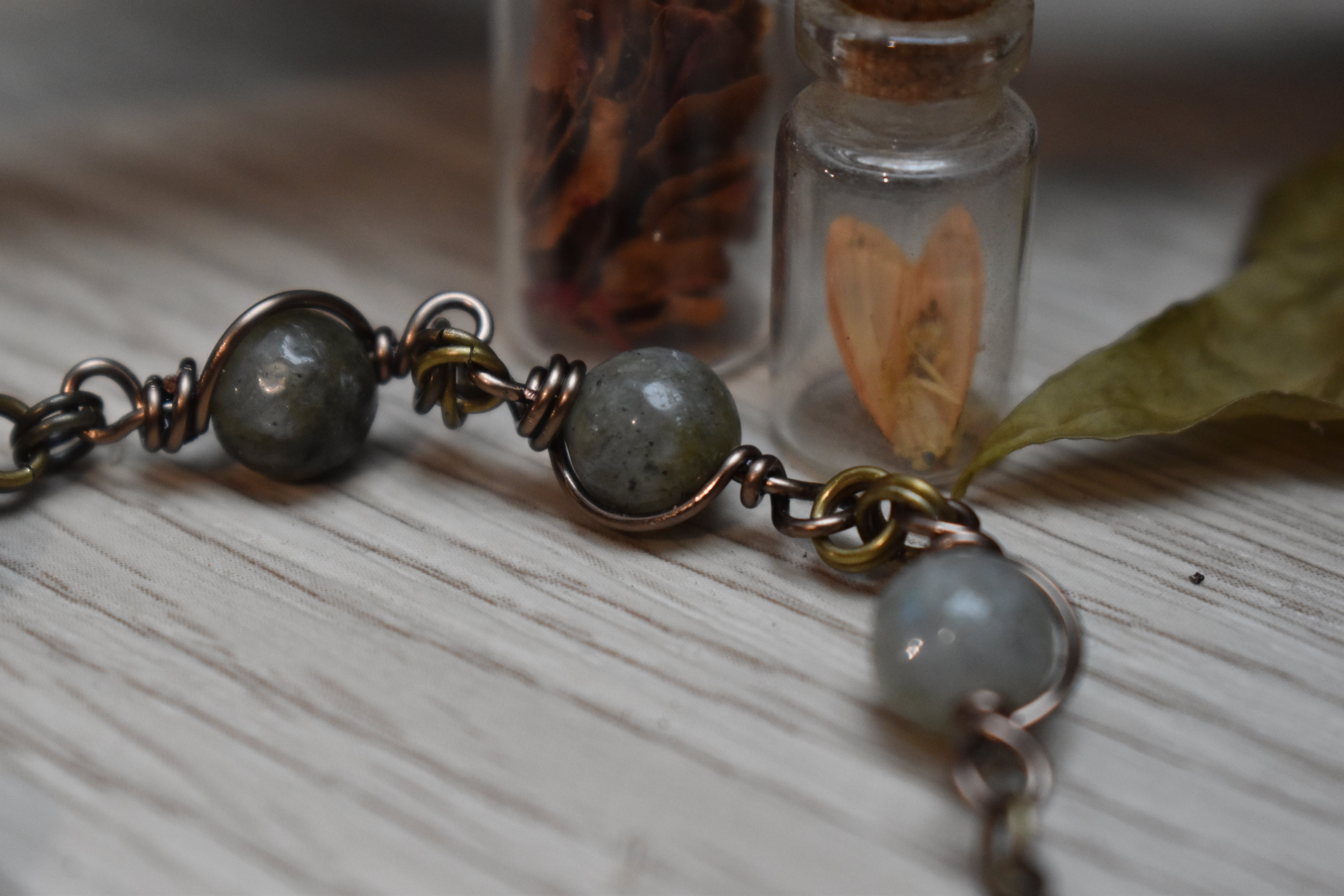 Bracelet ~Aelwynn~ Labradorite 