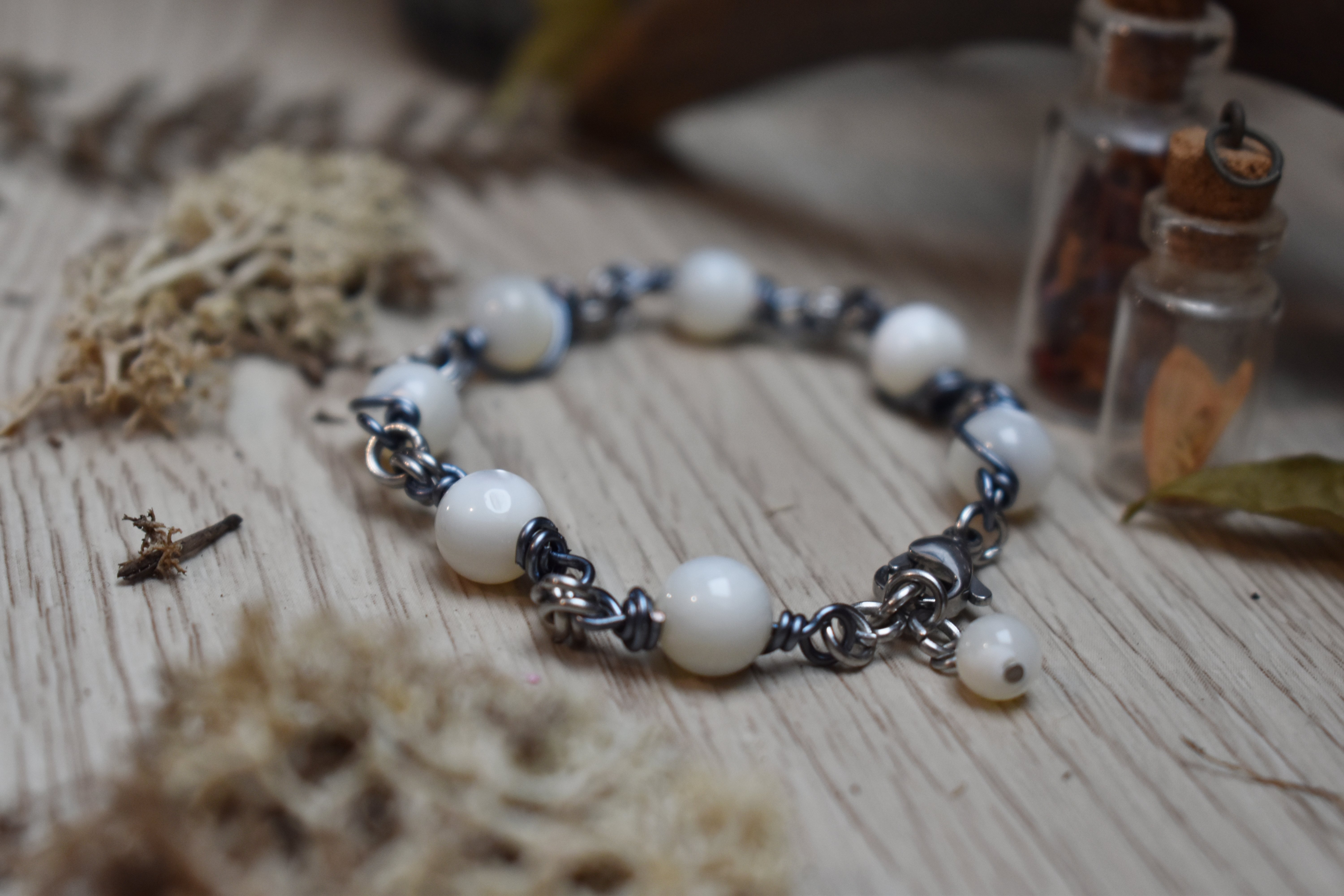 Bracelet ~Aelwynn~ Nacre