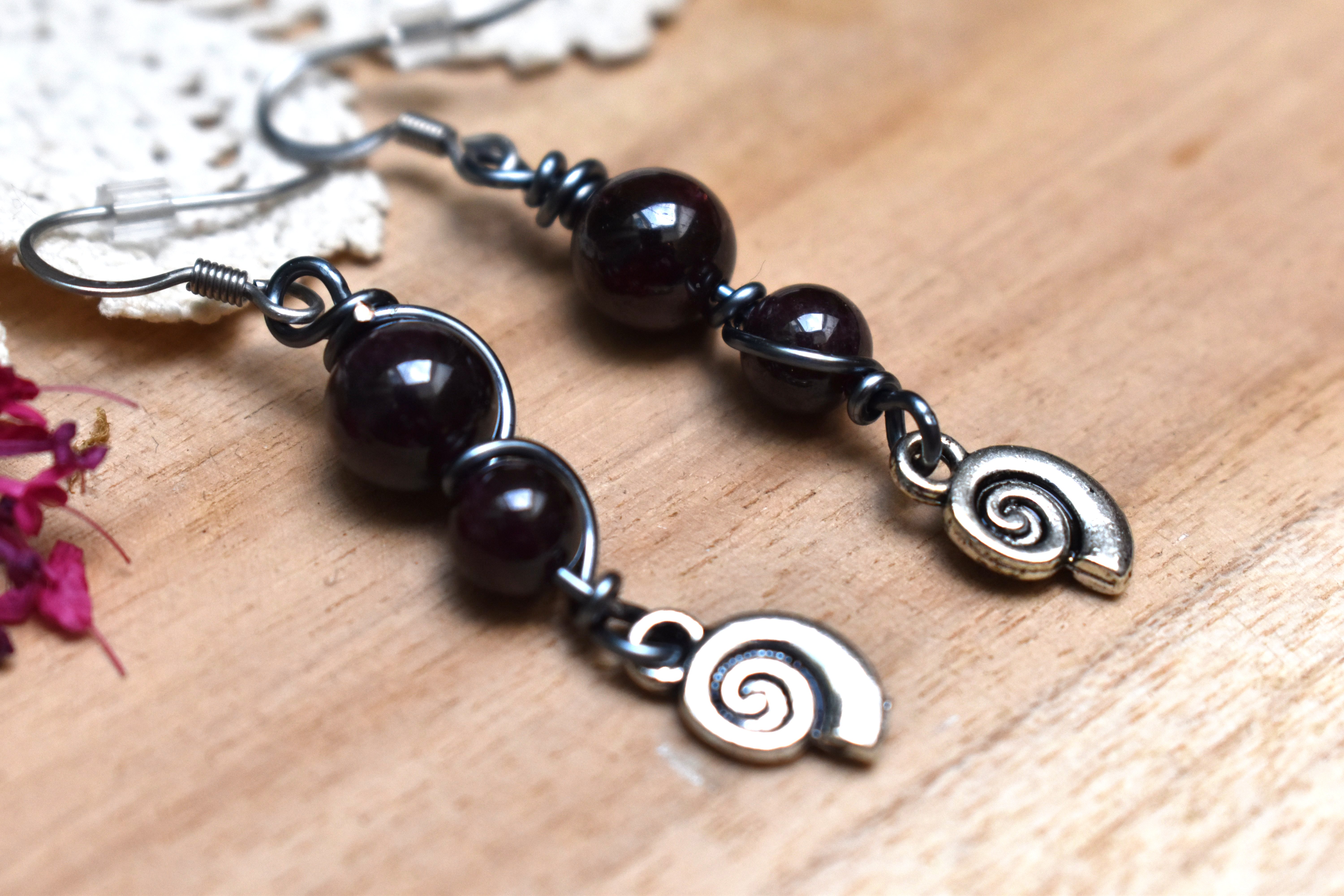 Boucles d'Oreilles ~Elys~ Grenat