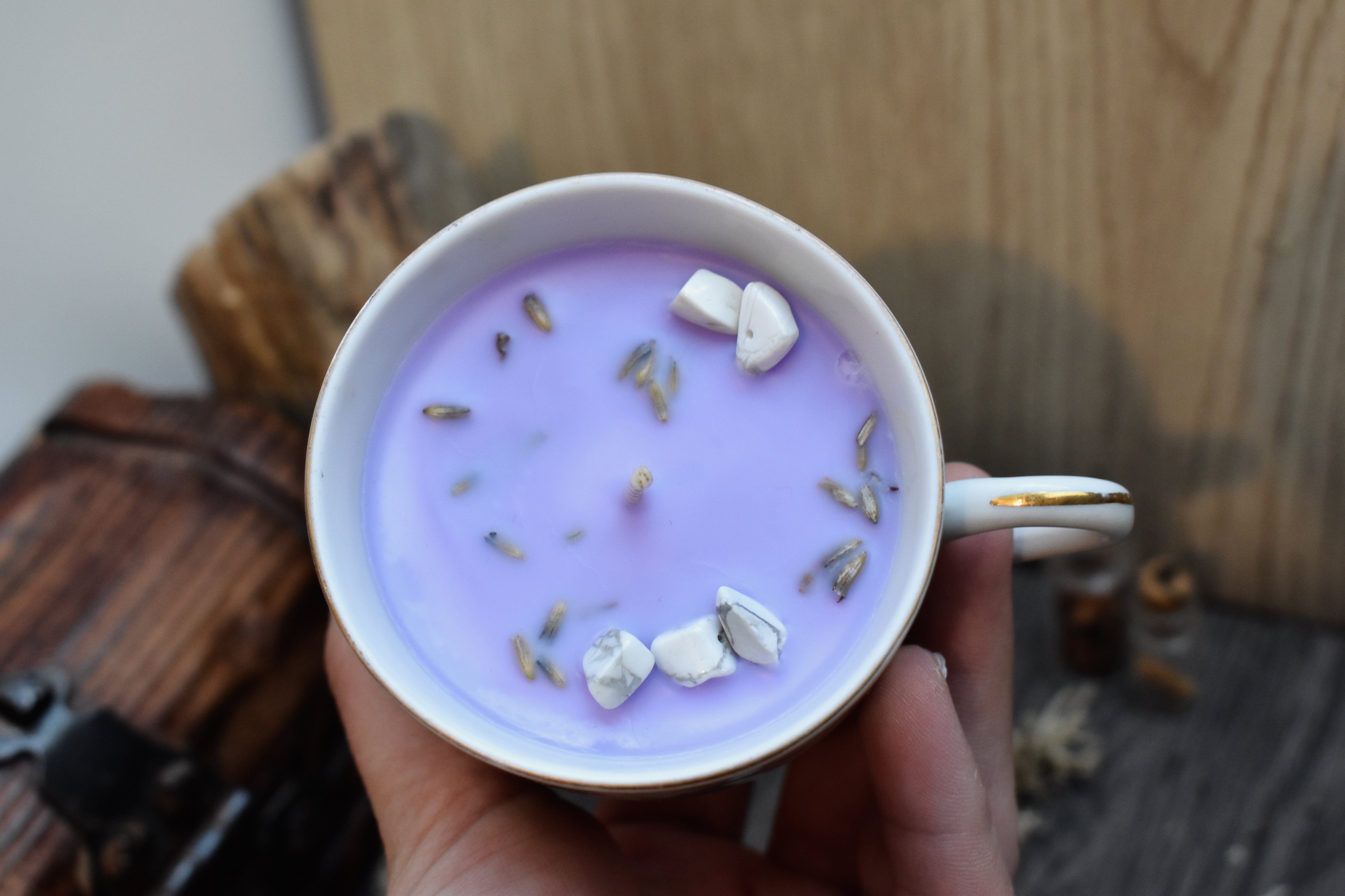 Bougie ~Brume d'Autrefois~ Violette / 100g