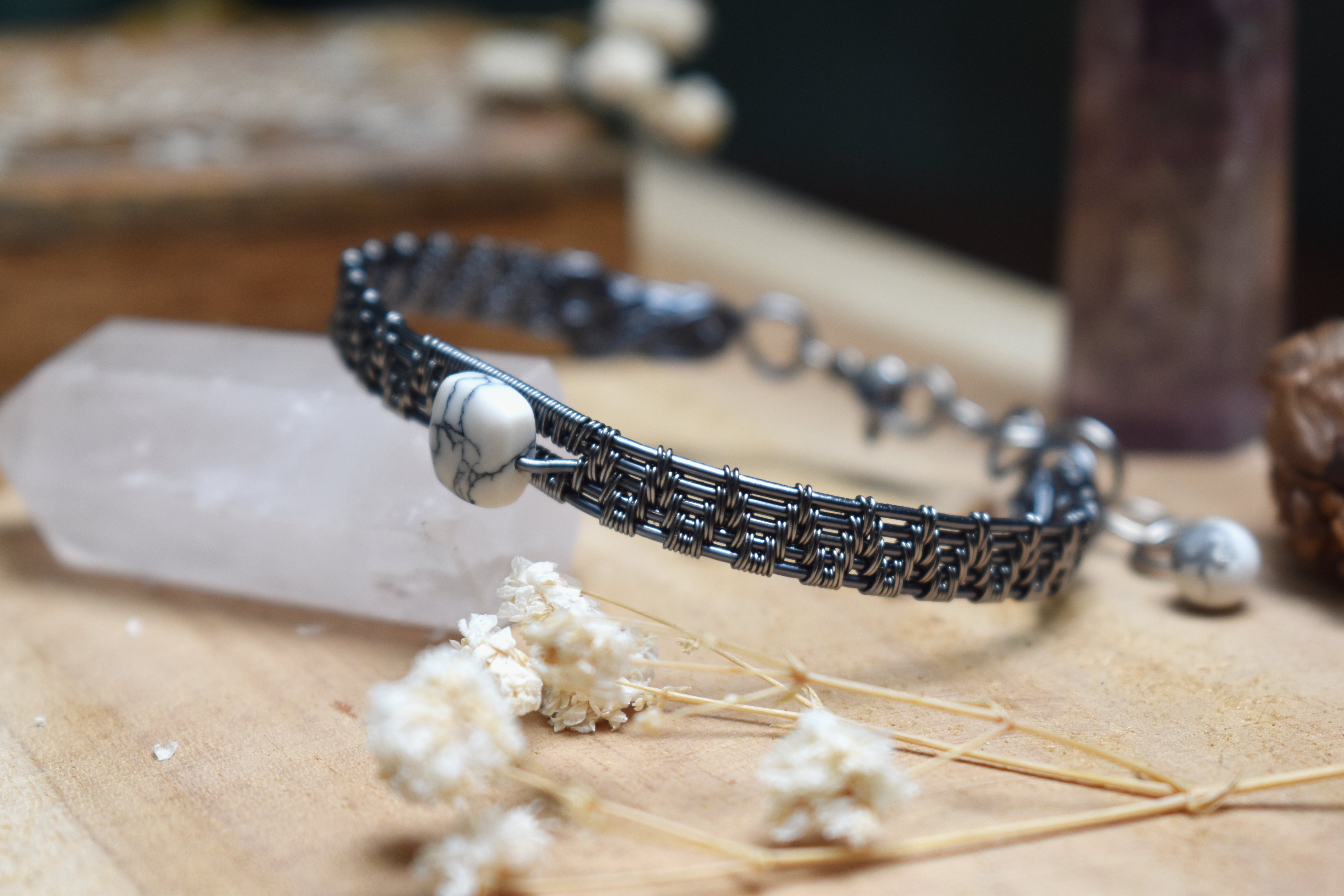 Bracelet ~Forge Précieuse~ Howlite