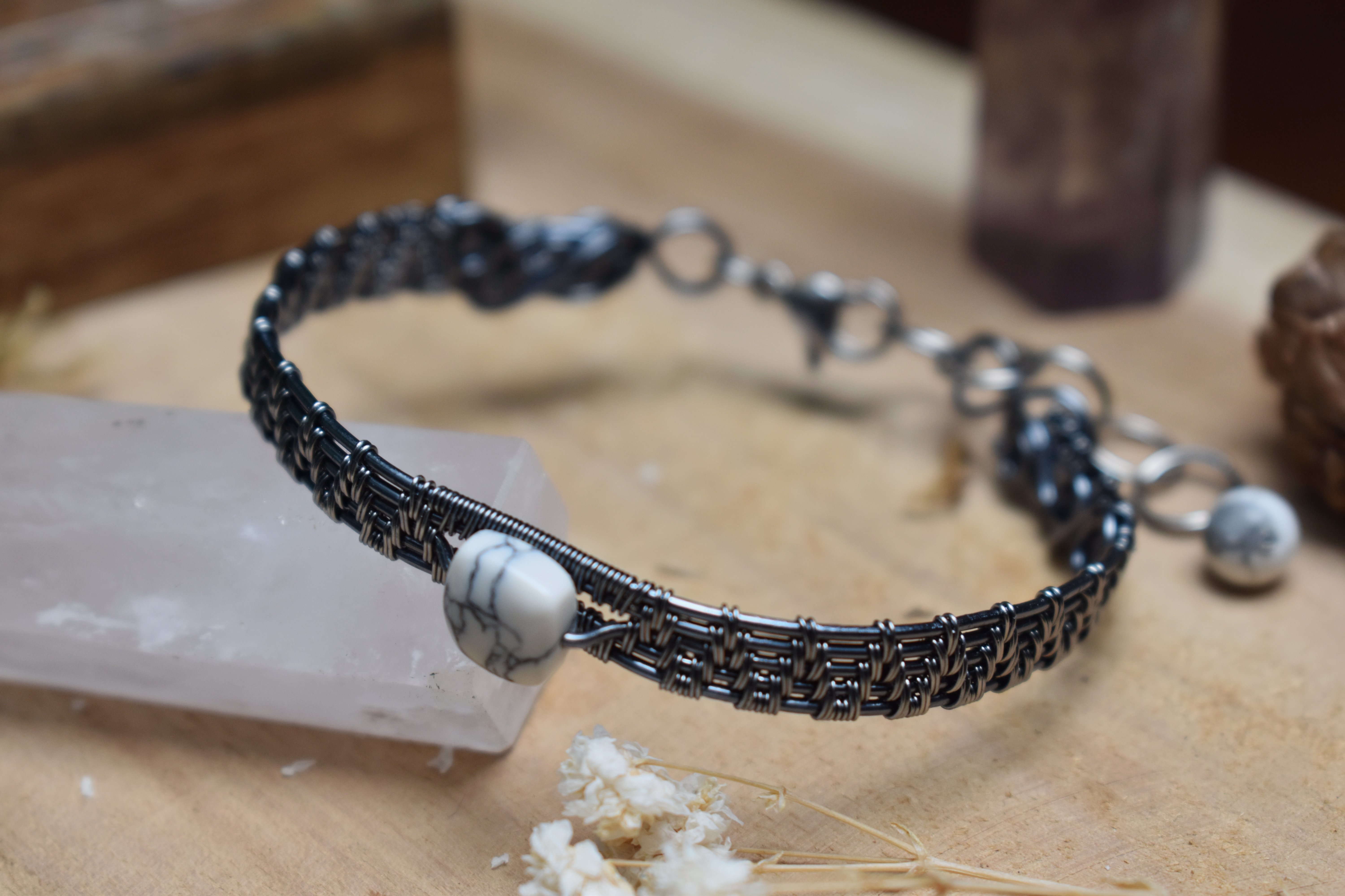 Bracelet ~Forge Précieuse~ Howlite