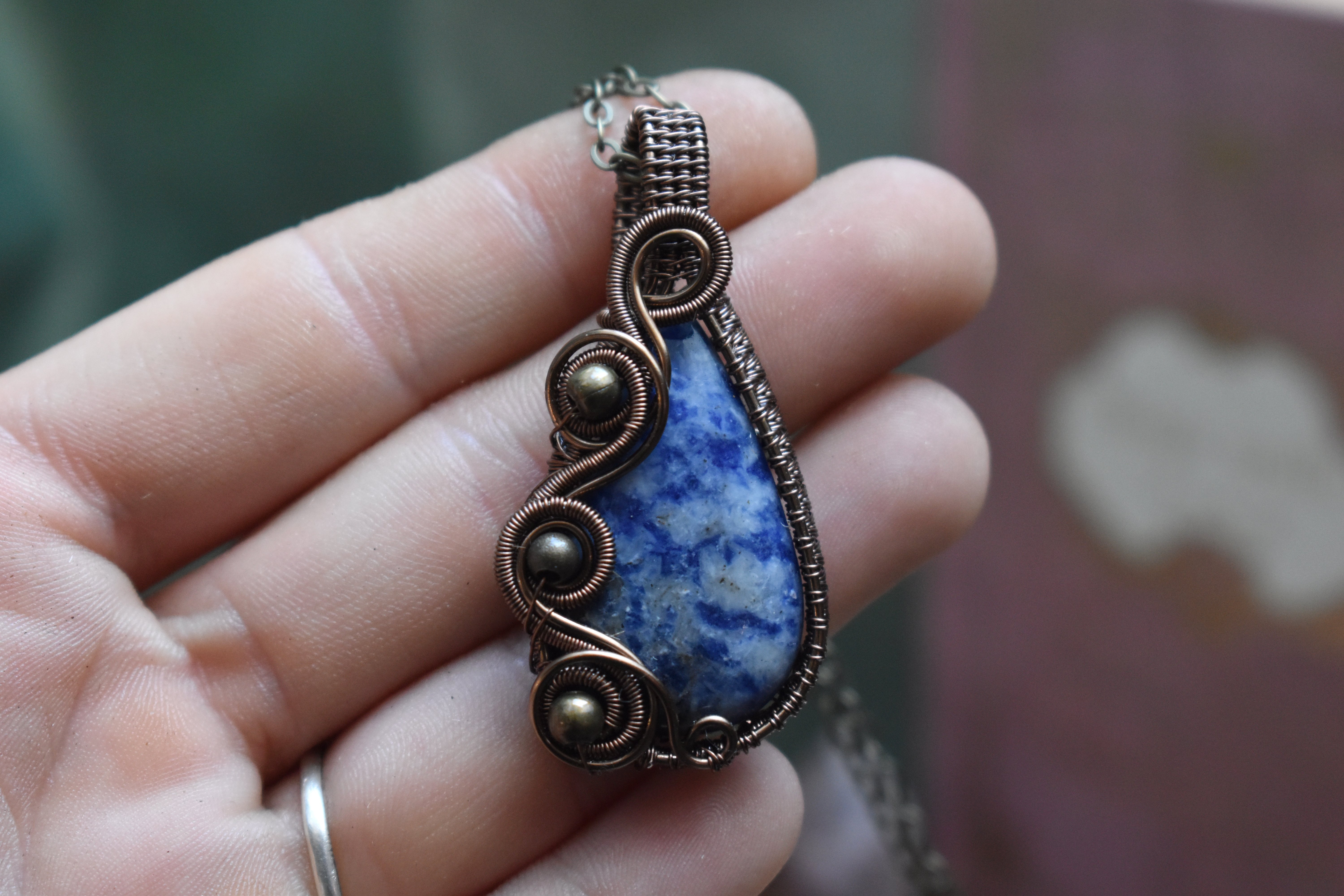 Collier ~Brume Abyssale~ Dummortiérite 