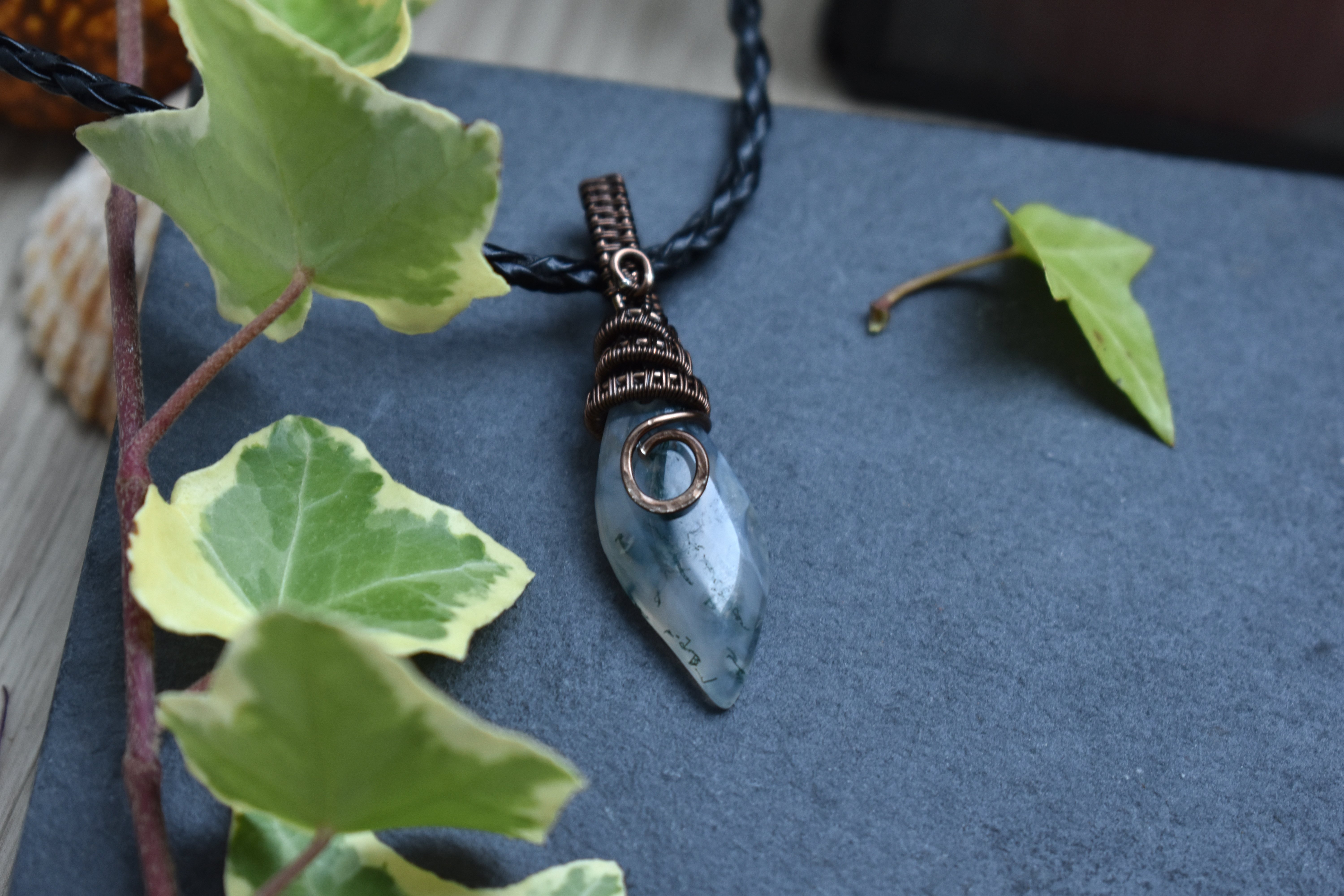 Pendentif ~Gardien du Souffle~ Agate Mousse 