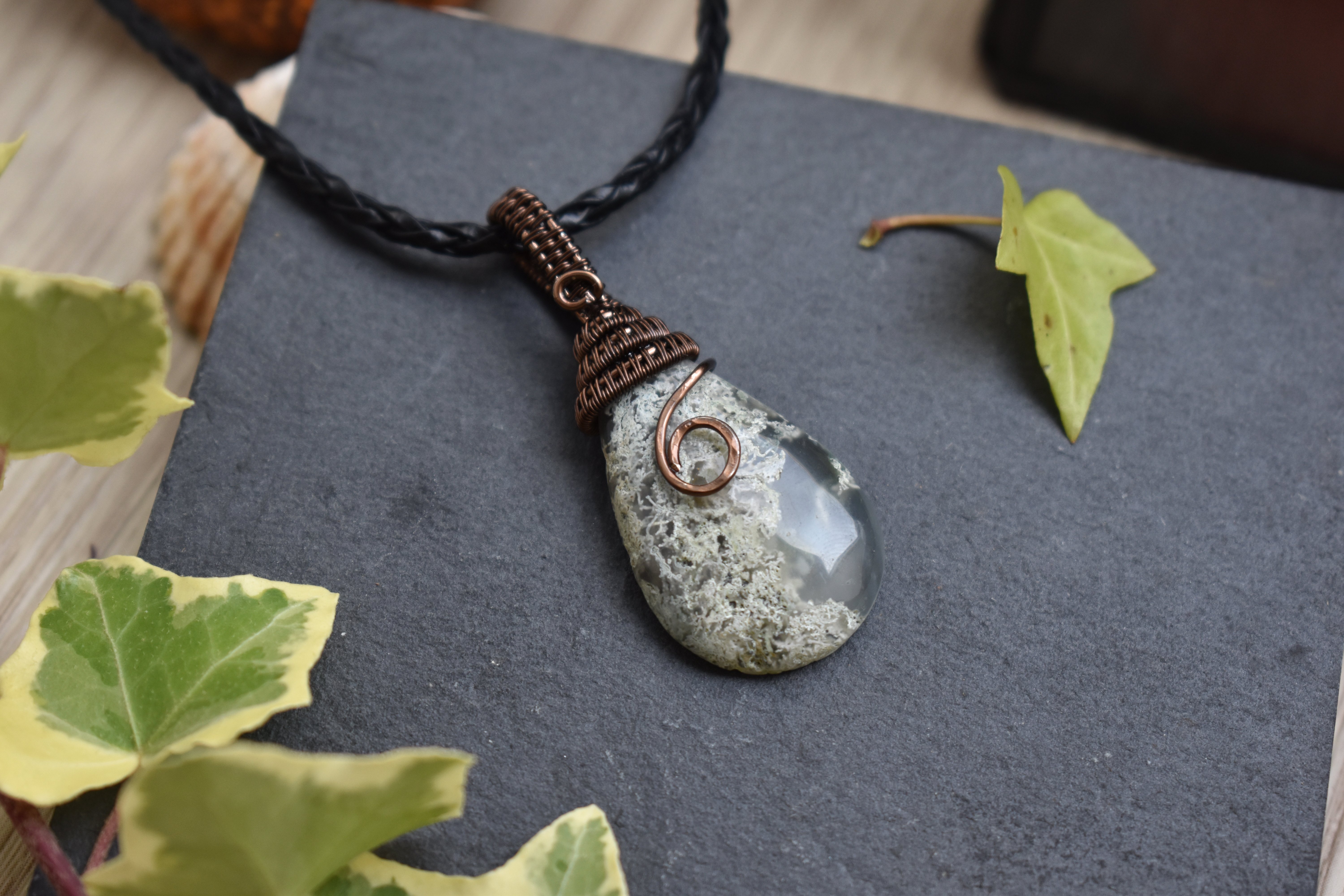 Pendentif ~Souffle du Guerrier~ Agate Mousse