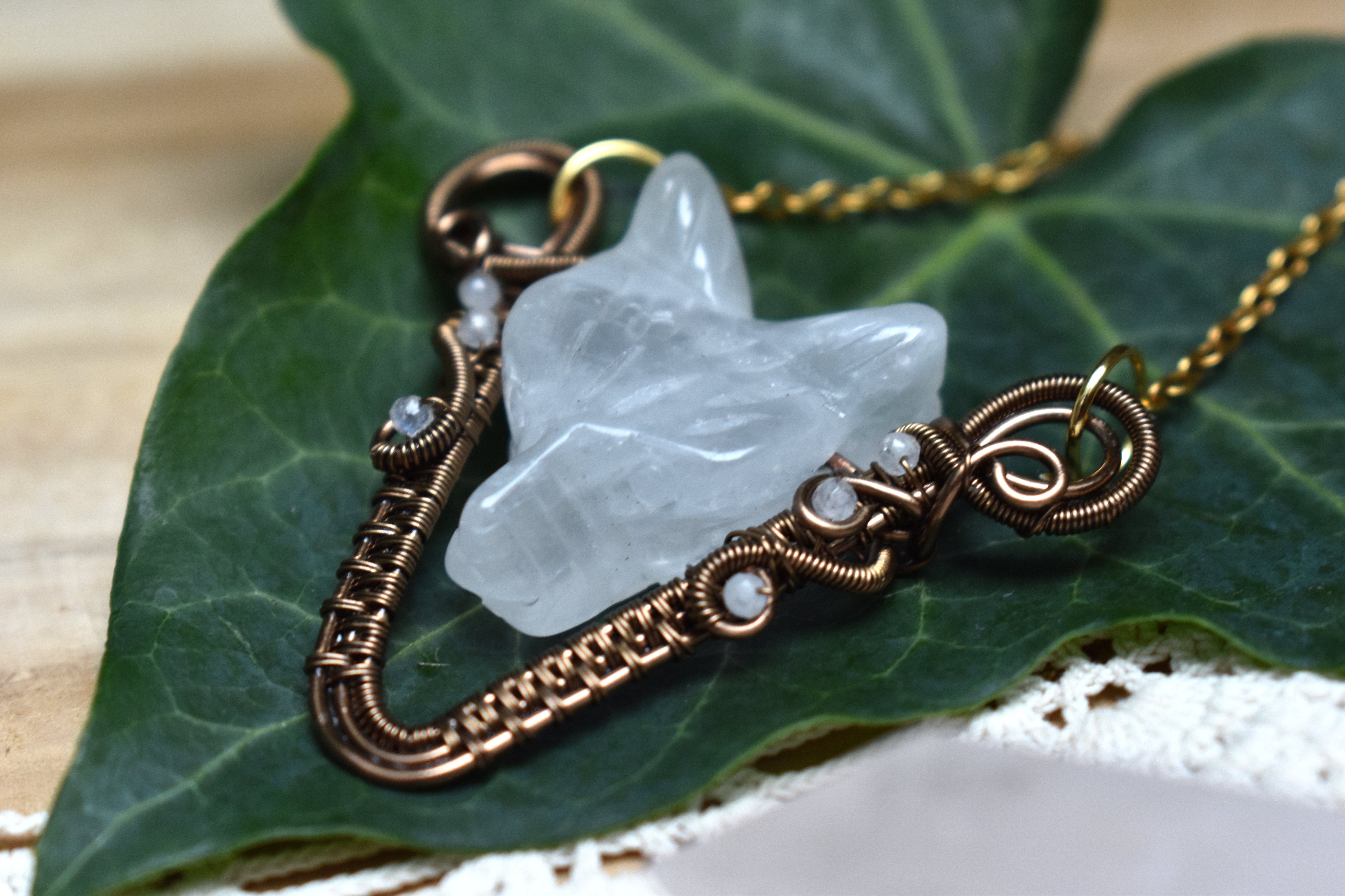 Collier ~Louve Protectrice~ 