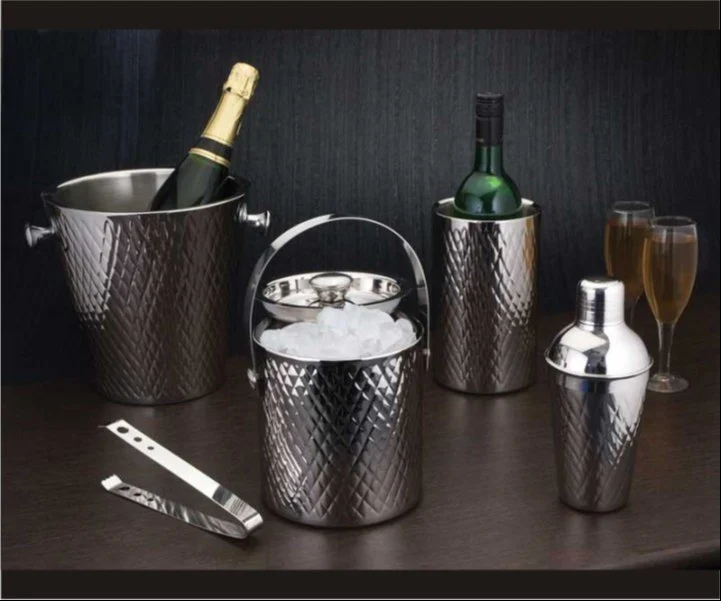 Cocktail Shaker Set