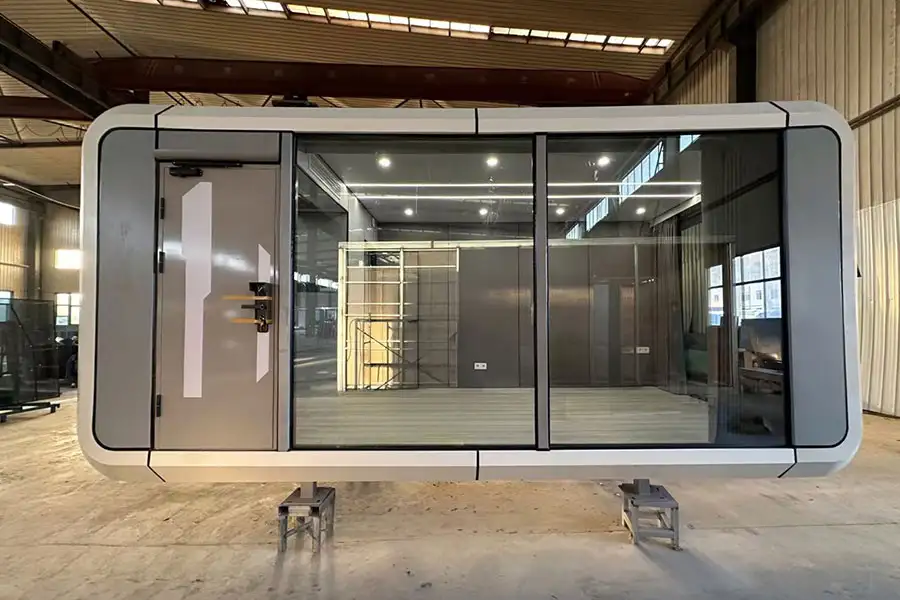 C5 series space capsule