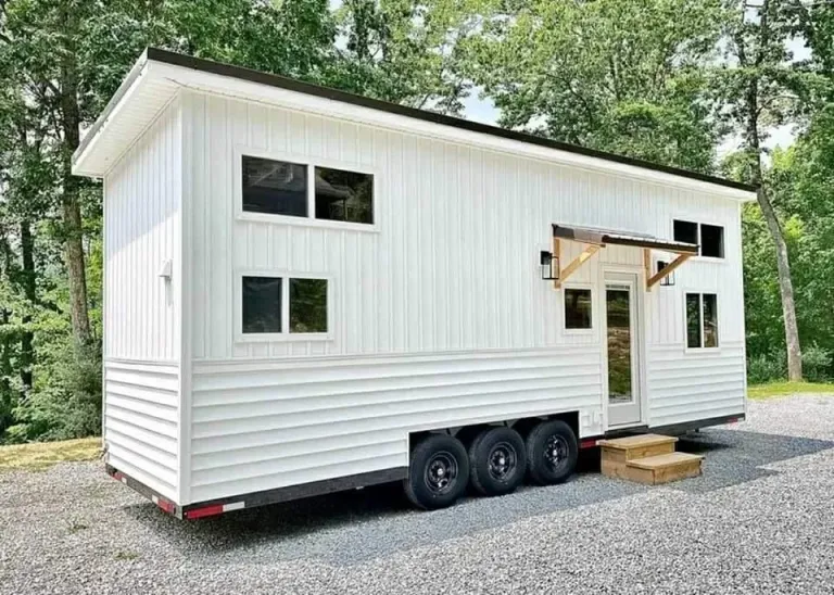  Fully furnished 20ft container home