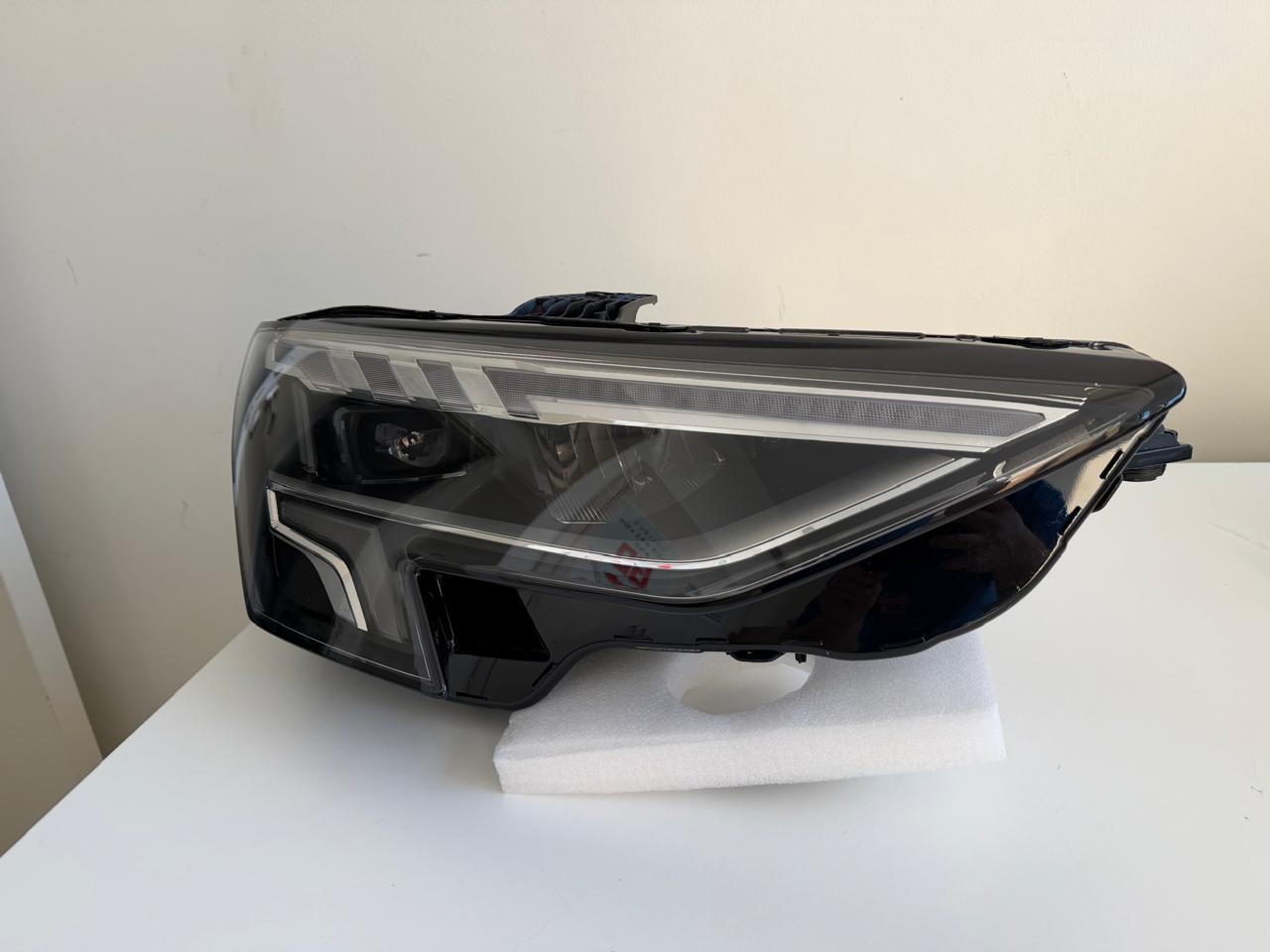 Pareja Faros AUDI A3  2020 → 2024