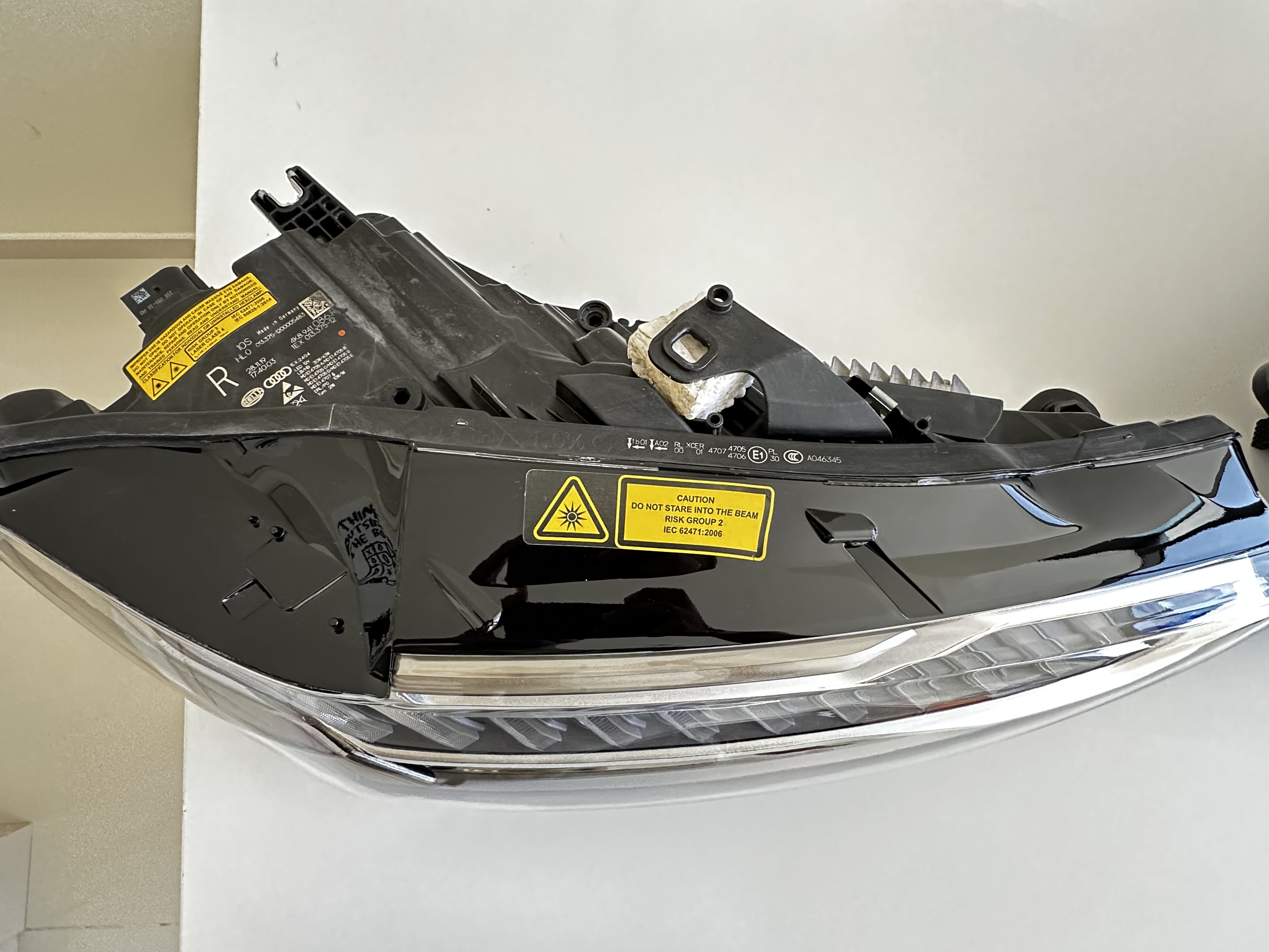 Faro Derecho Matrix Laser-LED Audi A7 / S7 / RS7 (4KA) (2018–2024)