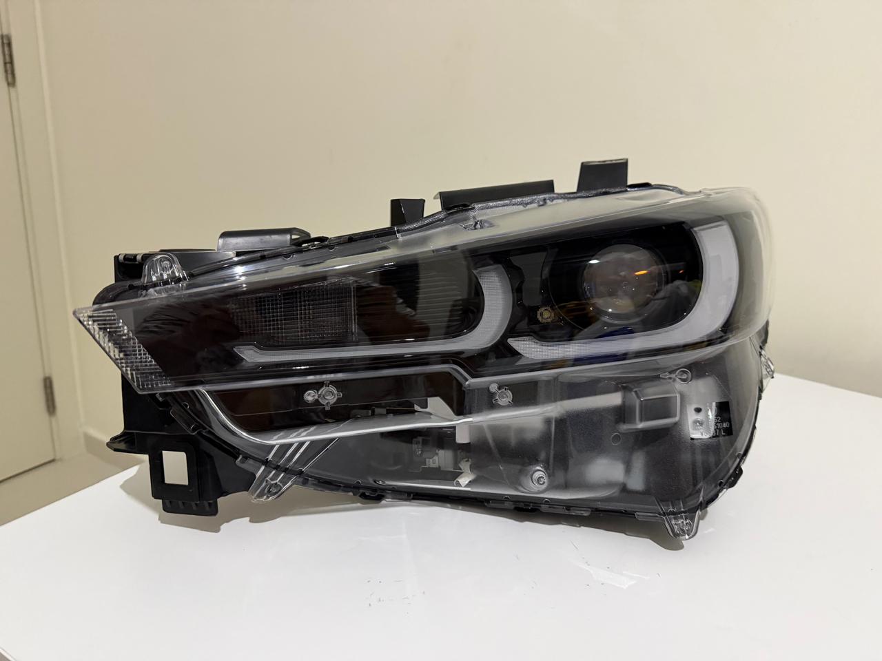 Pareja Faros Mazda CX-5 (KF) 2022-2025