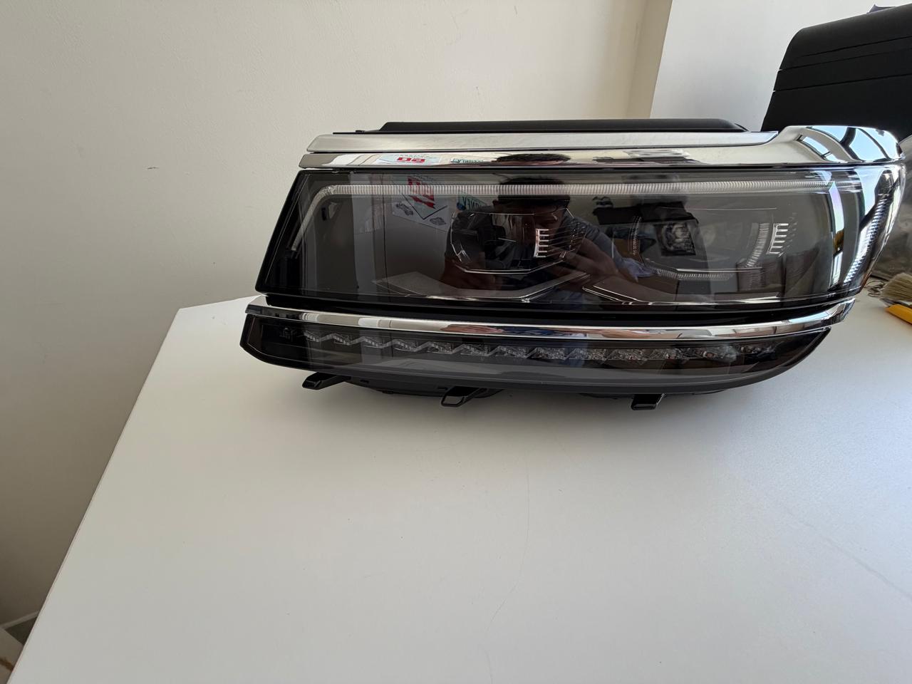 Faro Izquerdo Volkswagen Tiguan  2016-2020